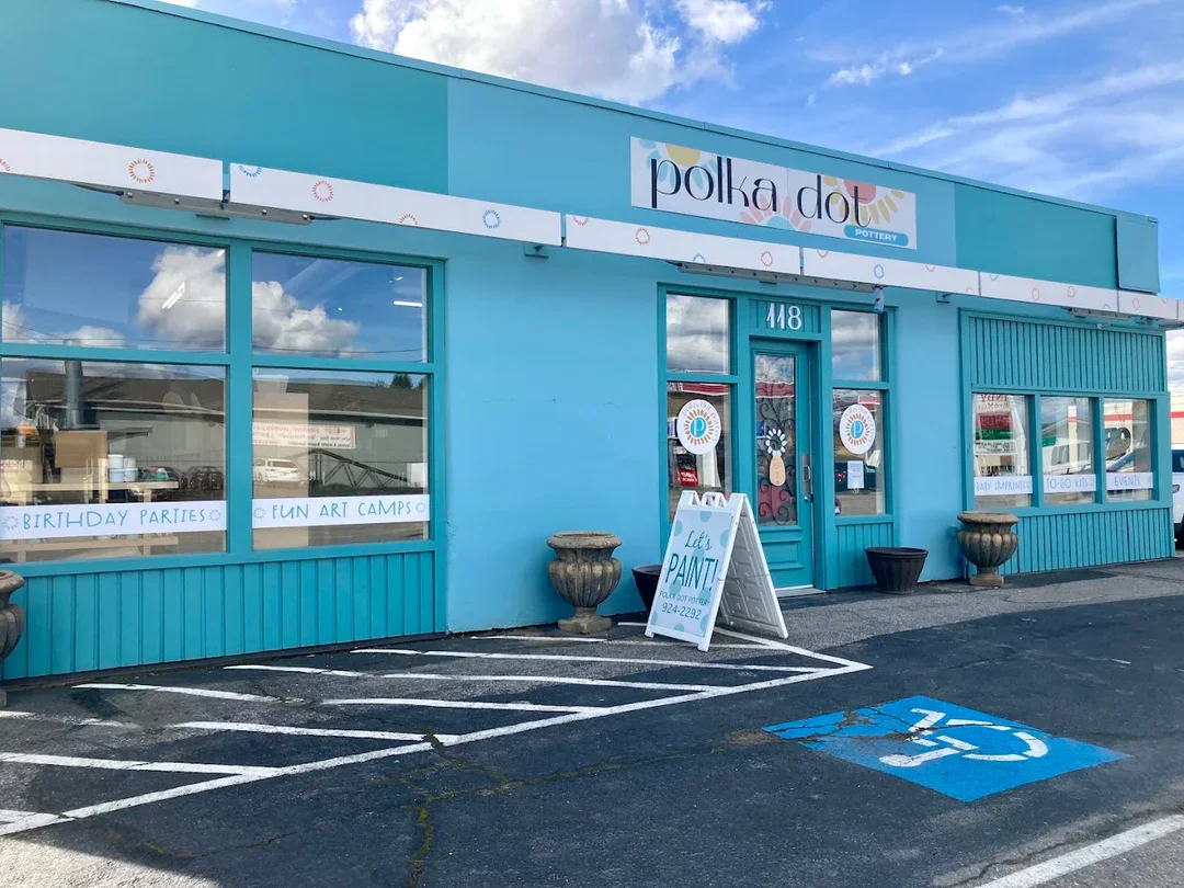 Parents & Caregivers Pottery Social