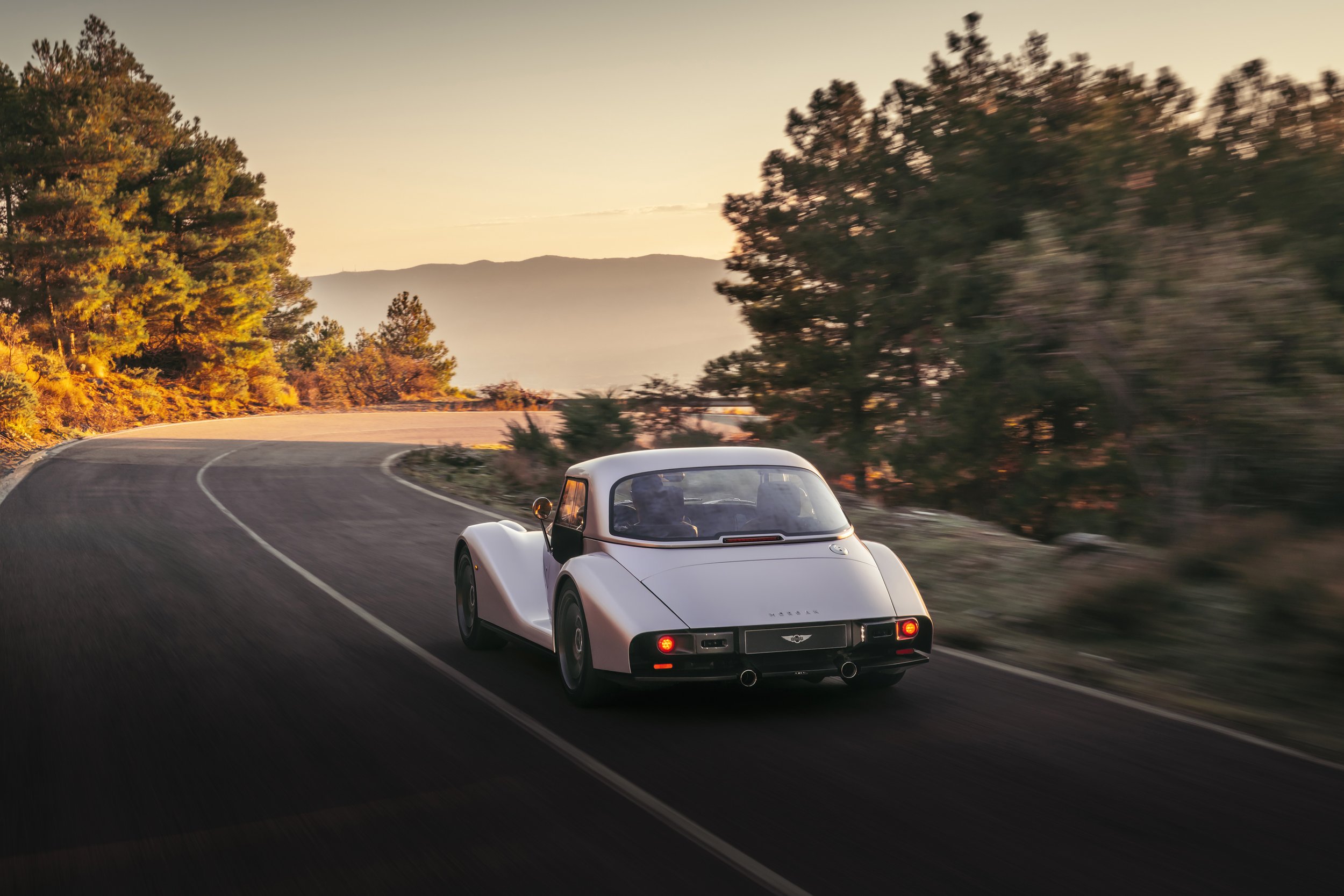 Morgan_Supersport_Location_US_002.jpg