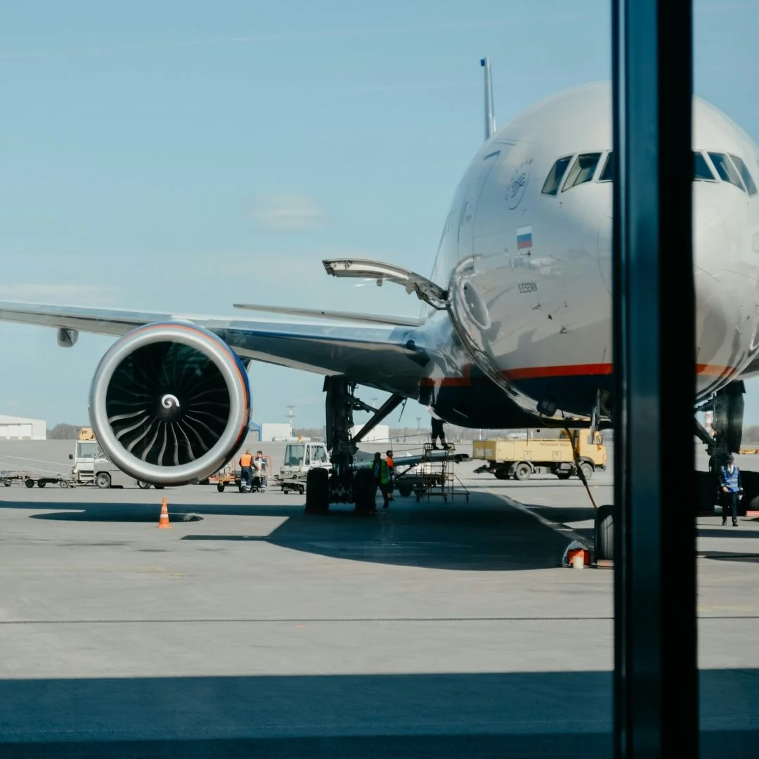 Trying to get to the Eckhart Tolle Retreat in California + How to stay present when your consciousness is challenged? 