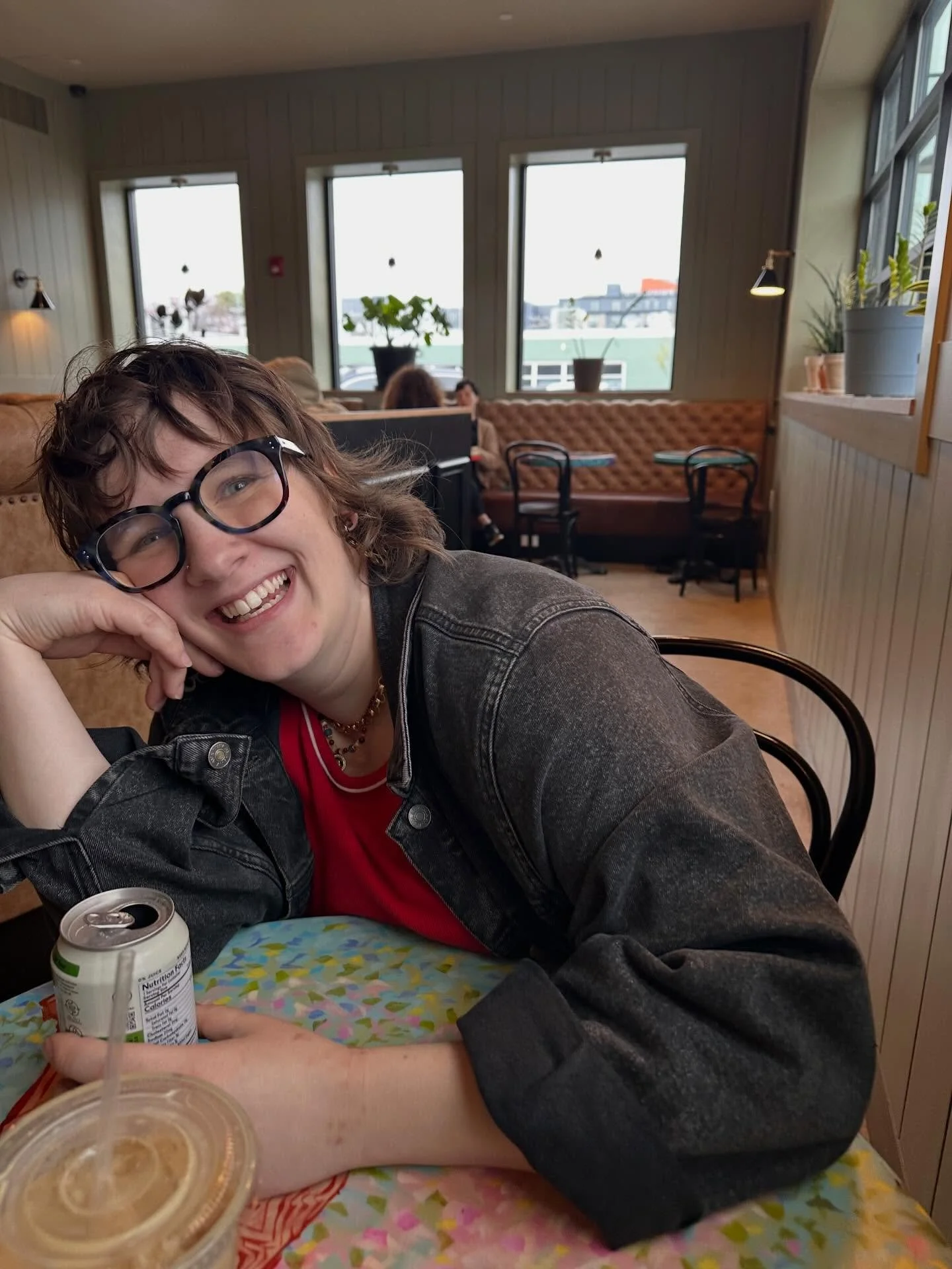 You too could be so happy in a coffee shop if you come to @newleafespresso this Sunday! Donations accepted at the door, caffeine for all 🤸🏼&zwj;♀️💌 ☕️