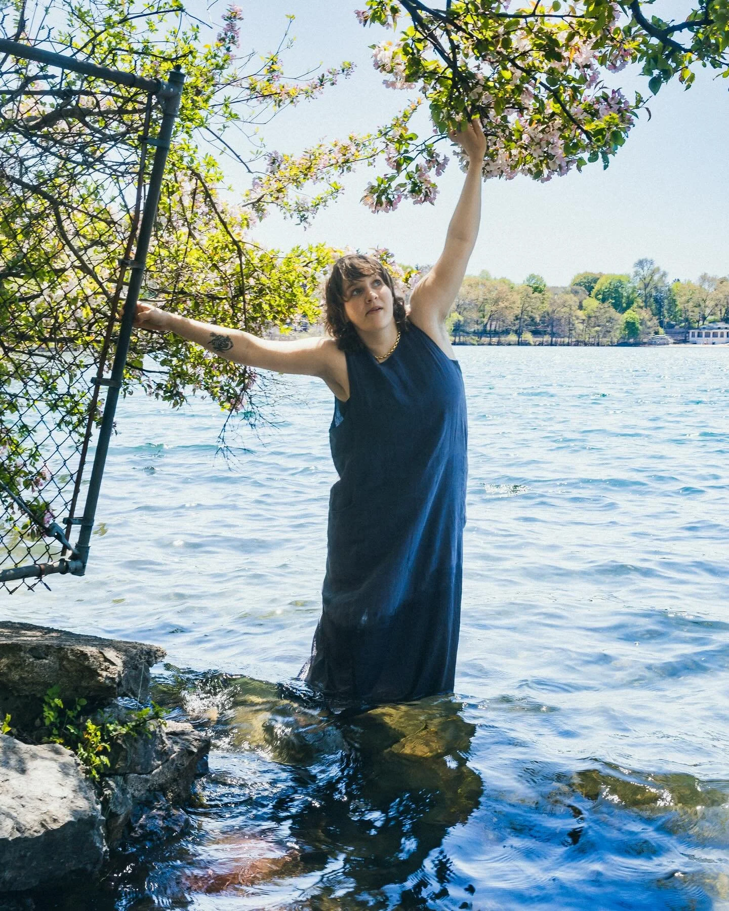 My song Bird in the Hand will arrive in the world on 5.29 and I&rsquo;m going on a solo tour around the Northeast to celebrate! 

5/30 at @oldslooppresents opening for @theblackfeathersmusic 

6/2 at @radiobean w/ @liam_bauman 

6/3 at @mountidaprese