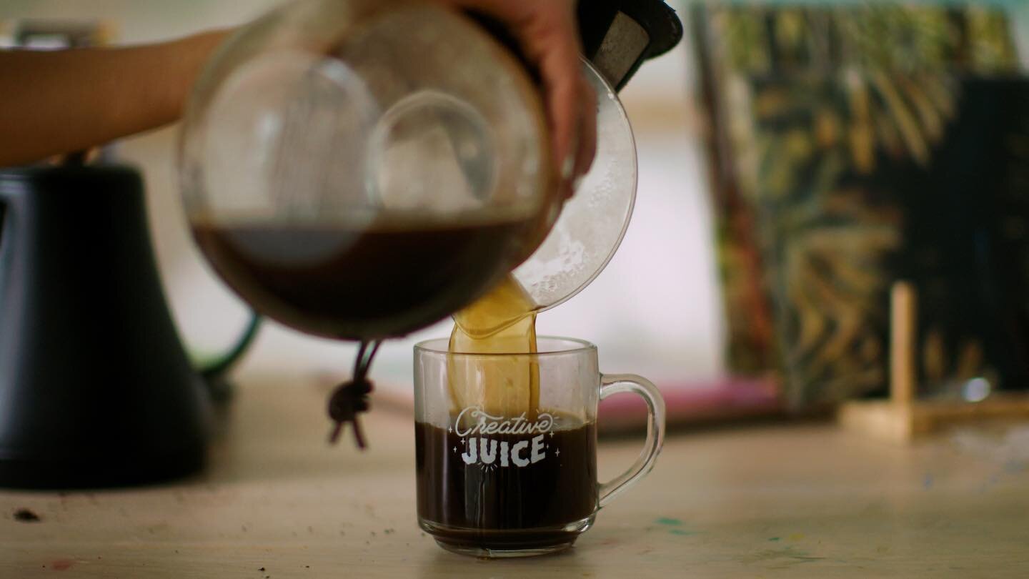 The creative juice is flowing! Frame grab from a shoot for @theqfzshow 

#sonyfs7 #videoproduction #atx
#coffeetime