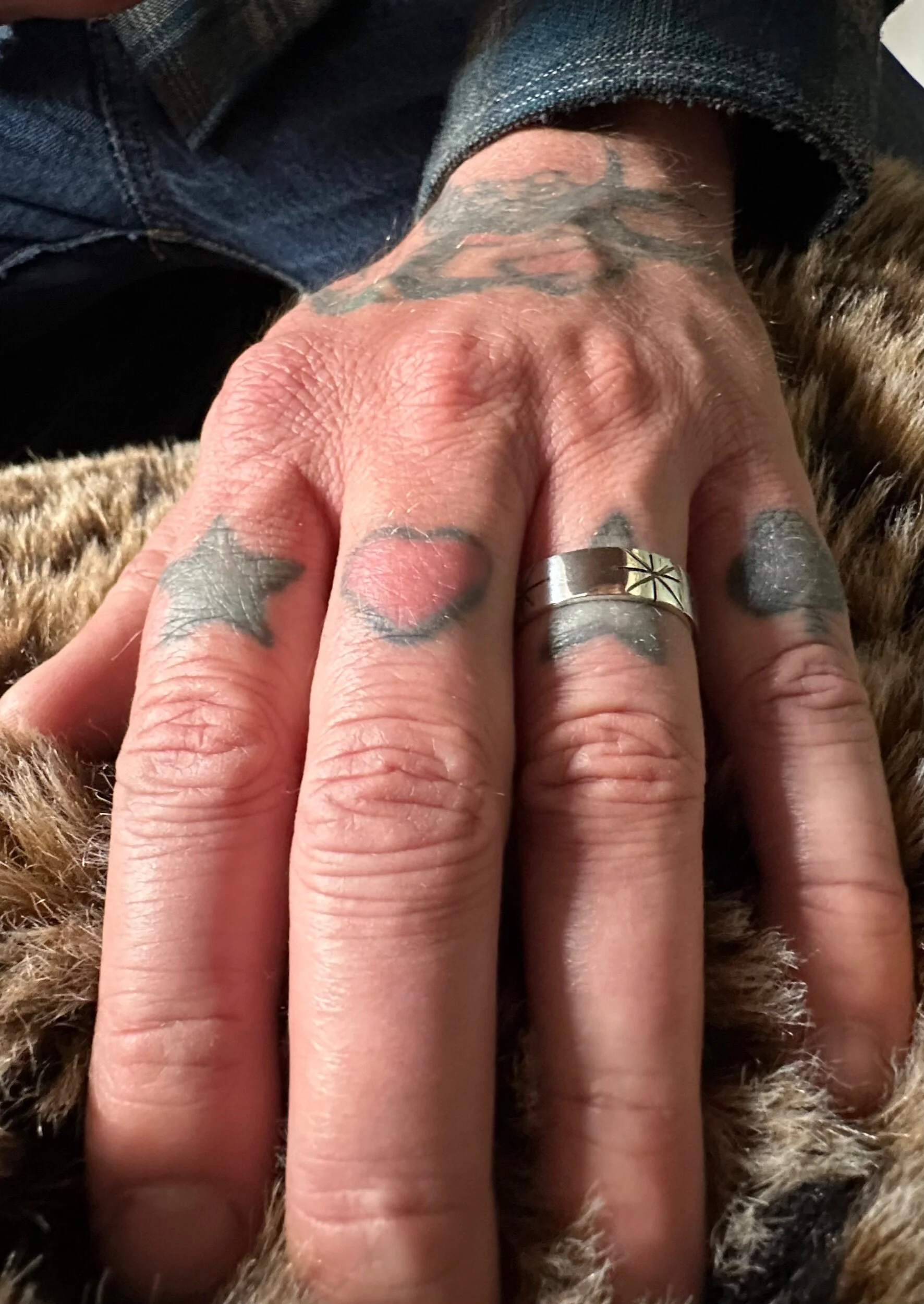 5A96E23E-2B58-44D8-8249-3E48A8864EF5