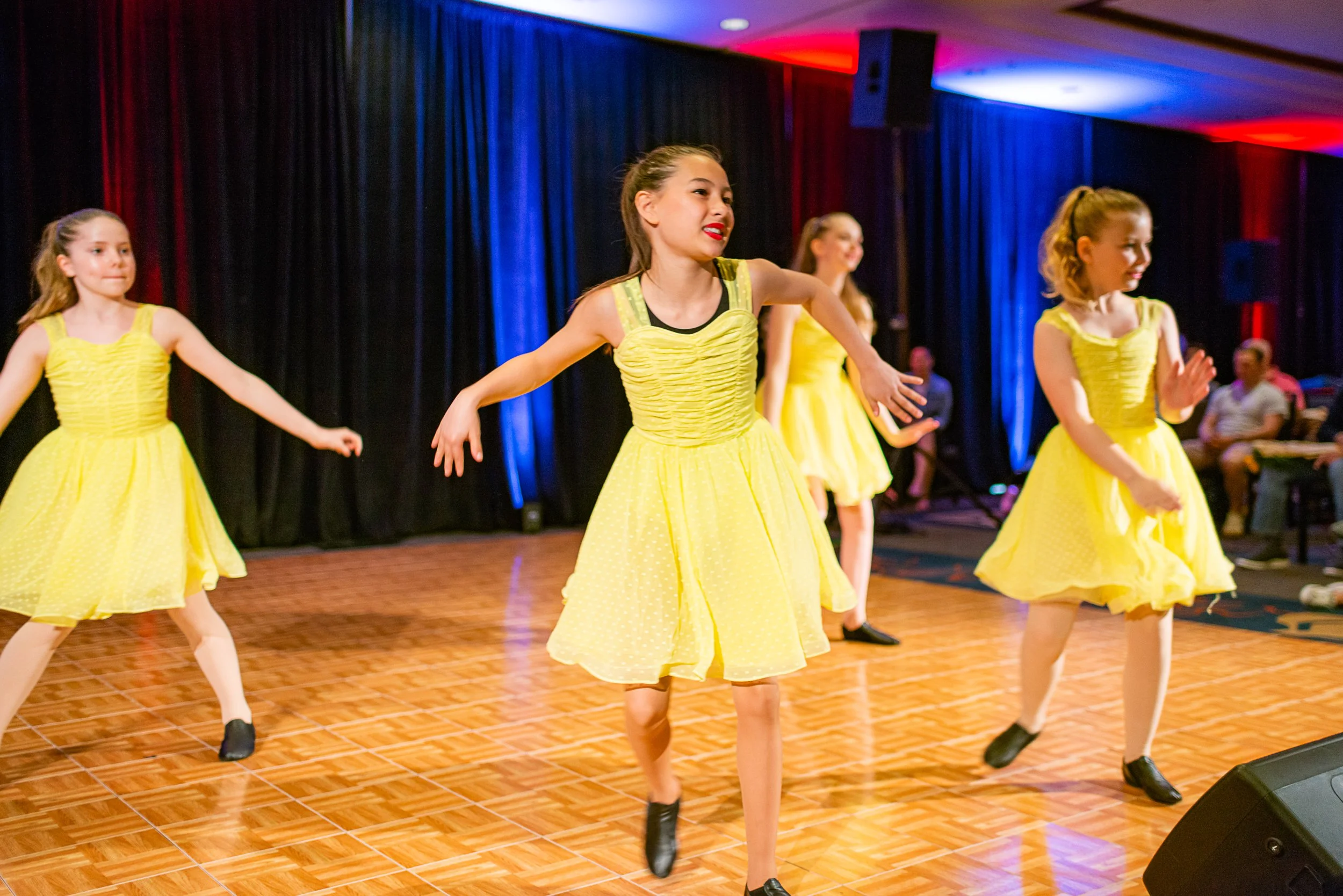 B82_8375_Mini_Dance_Recital_23.jpg