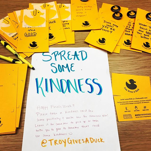 💛Kindness popped up at UC. Good luck on finals!💛