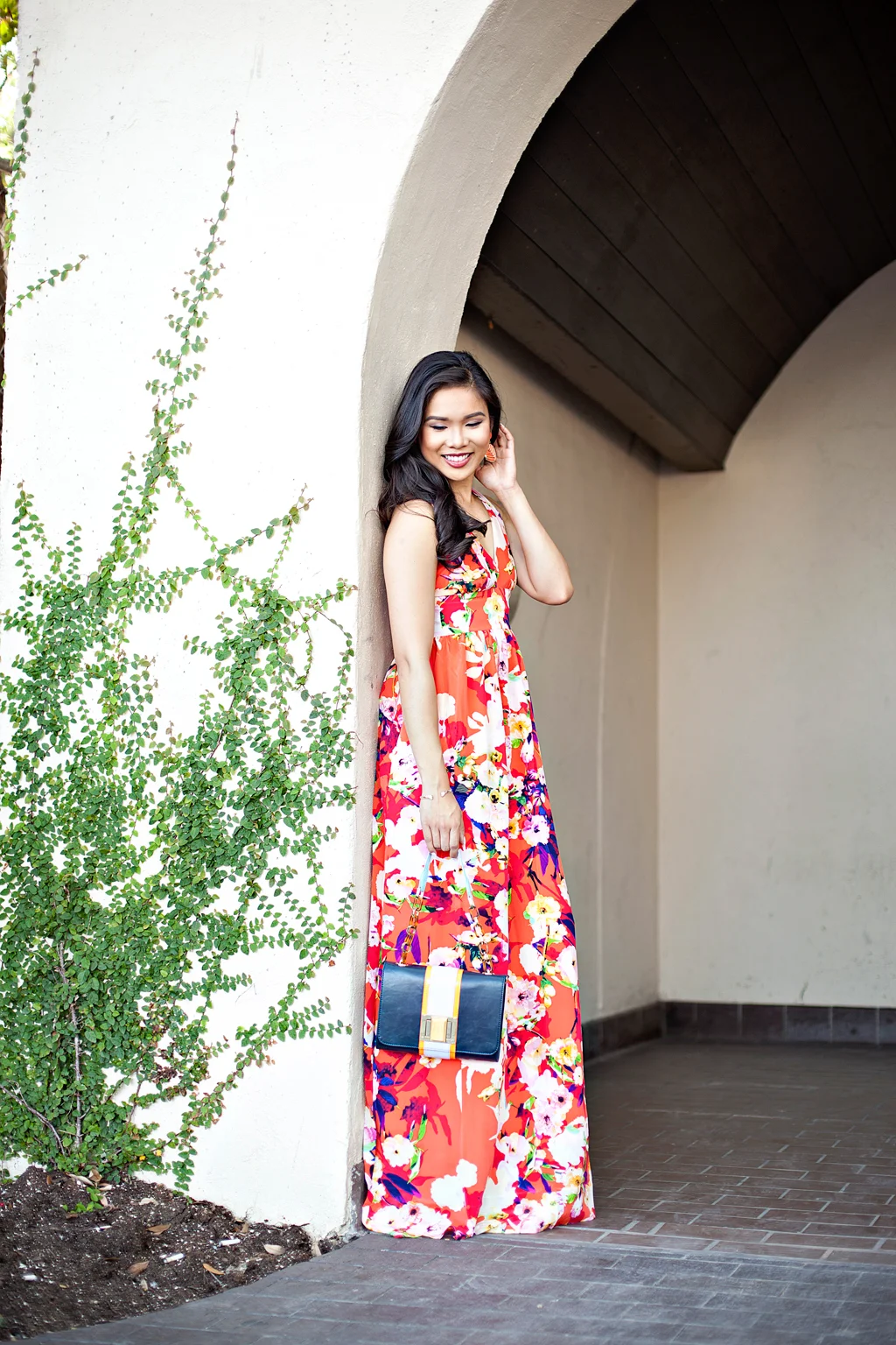 Why Your Blog Needs An Email List (And How to Create One) // Session with Hoang-Kim Cung of Color & Chic