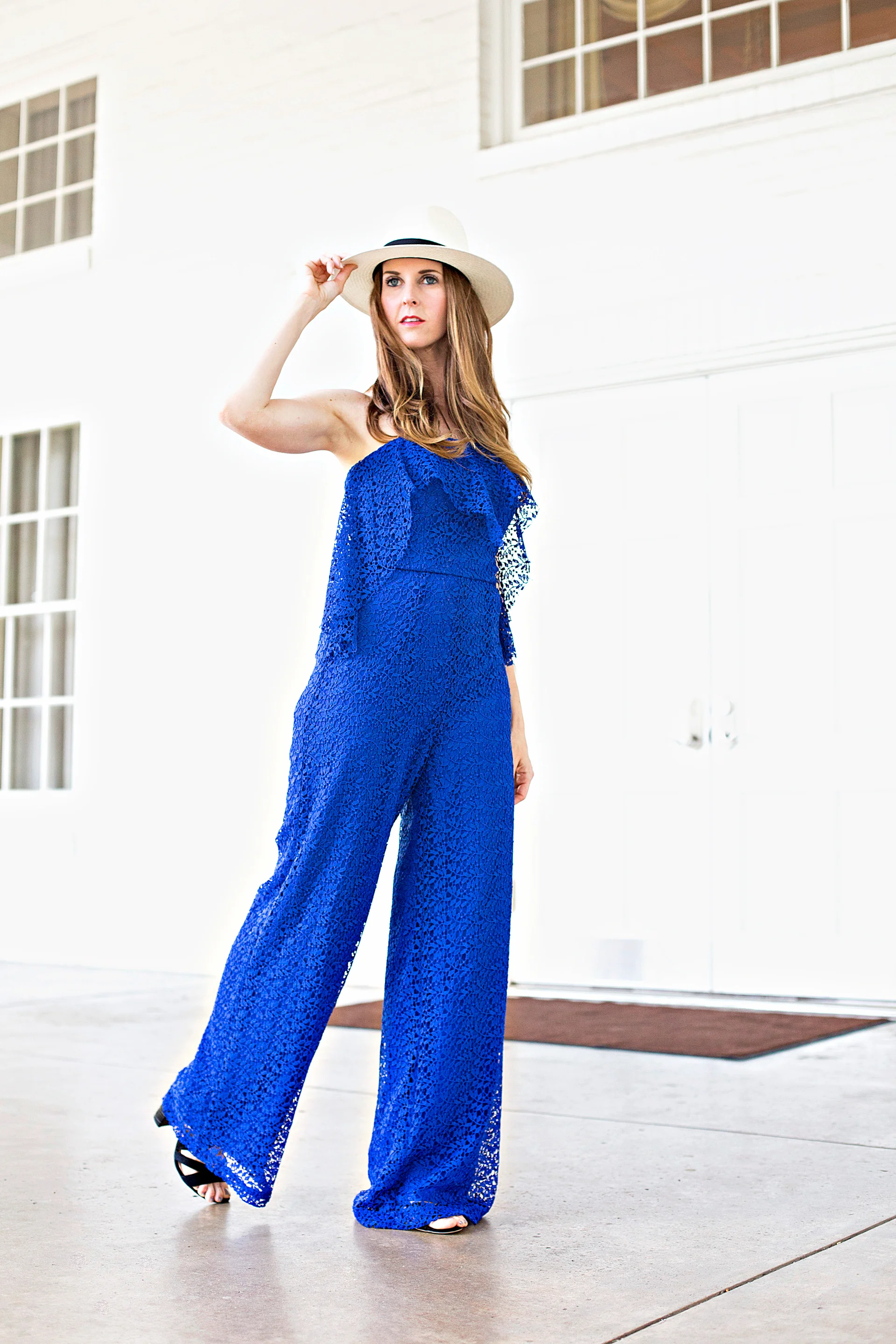 6 Posing Tips for Bloggers from Model Coach De'Ana Fierce