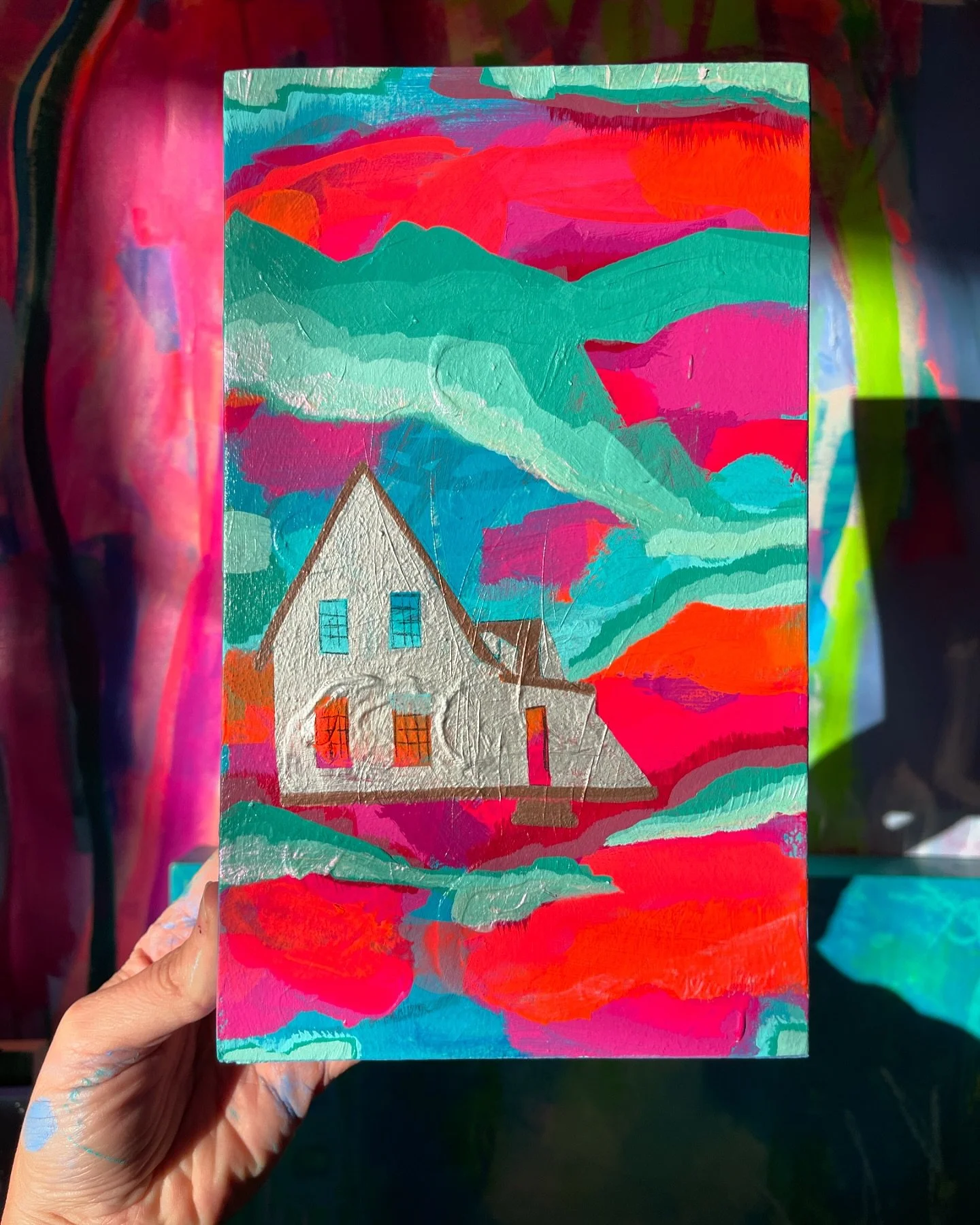 Today I start a new job! 

I&rsquo;ve got butterflies in my stomach because I&rsquo;ve been crushing on this artsy job and I got it. Thankful! I&rsquo;ll be setting up and helping keep shop at @showandtellpopupshop&rsquo;s Good Tidings Market in Ashe