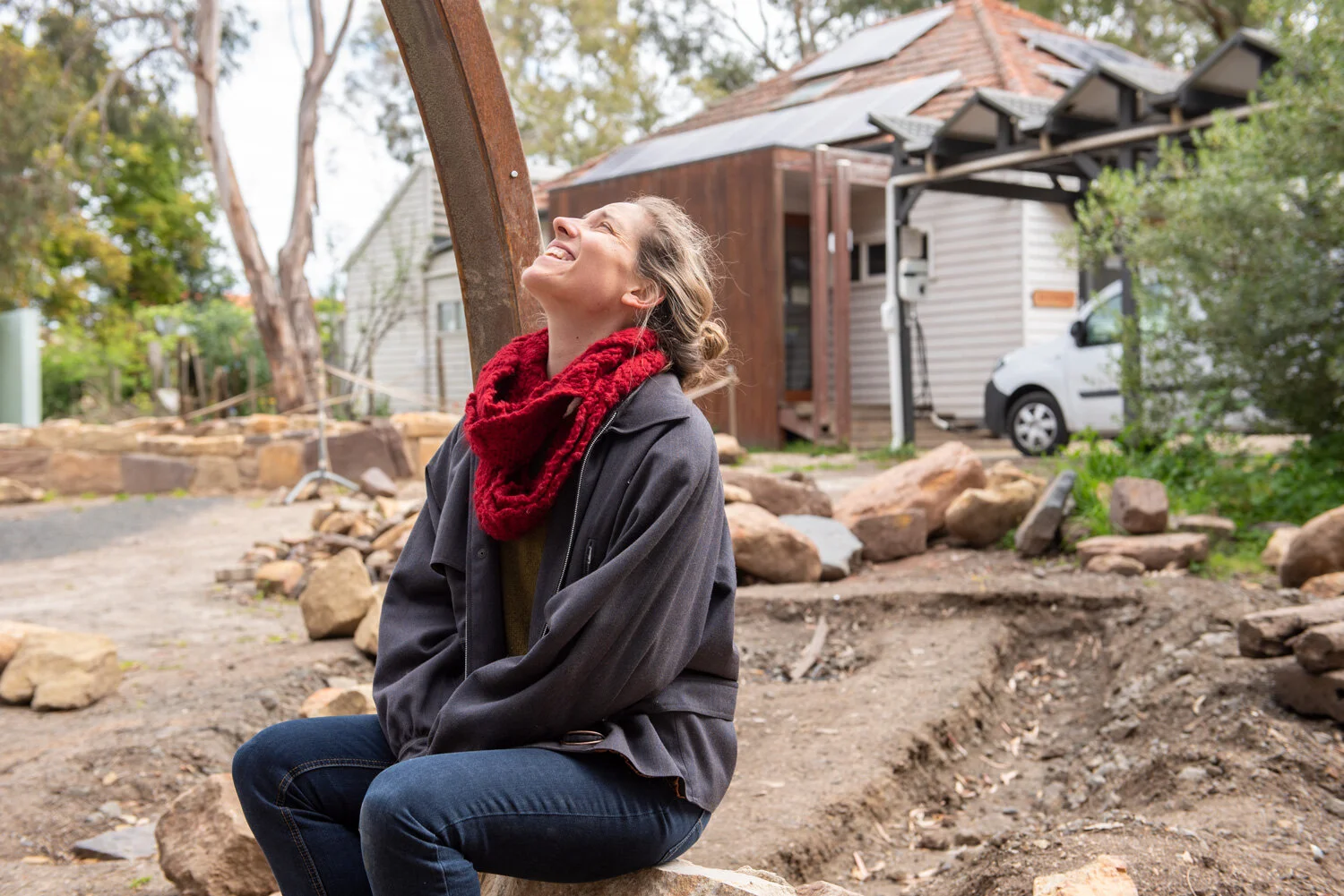 Weaving geology and art