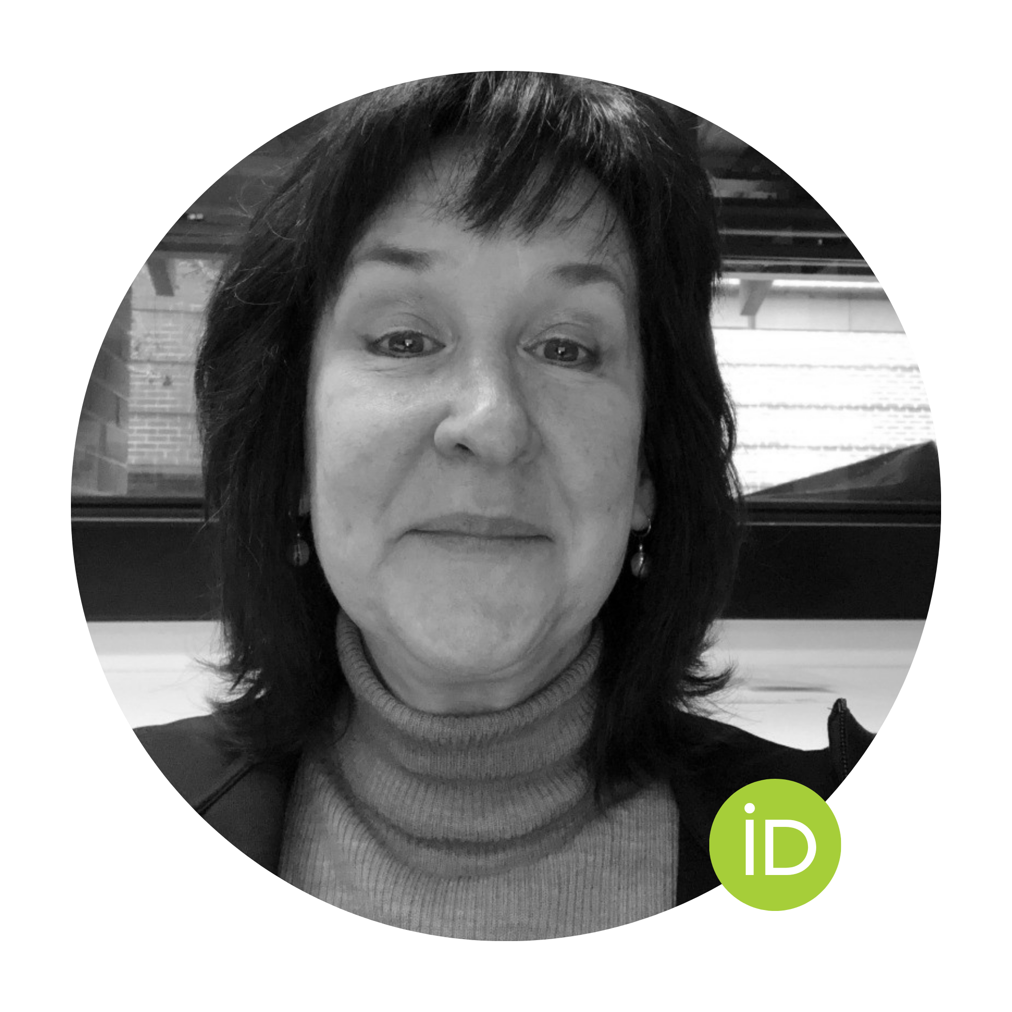 Dr Celia Mayers