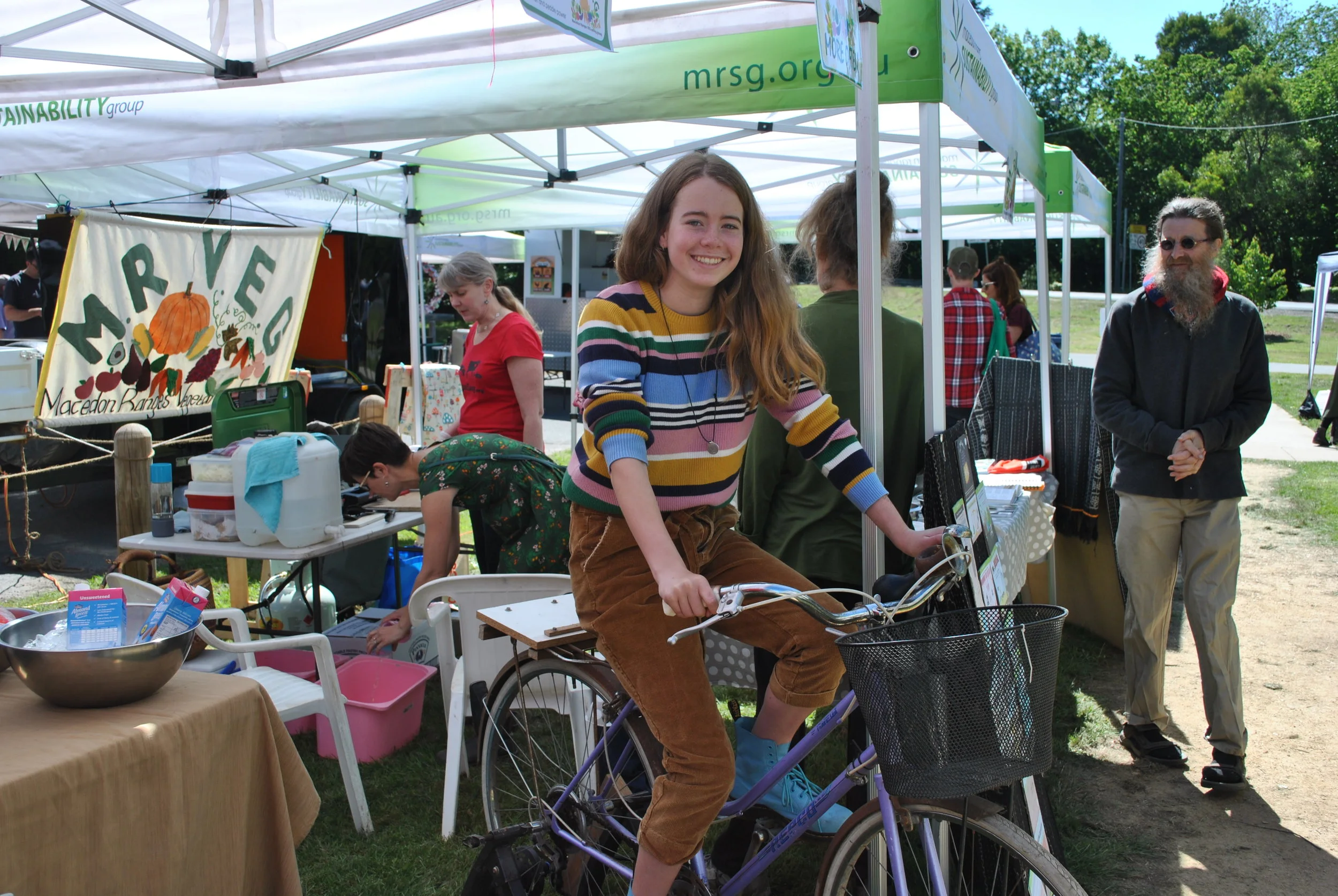 Pedaling smoothies at the Woodend Community Farmers’ Market