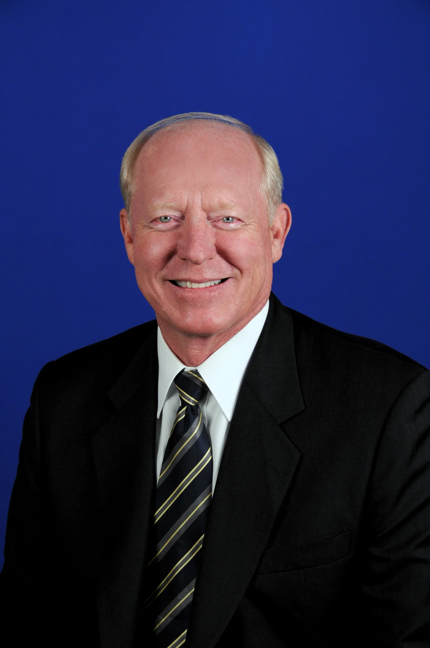 Bob Willard.jpg