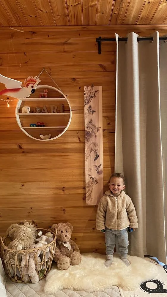 Long Necks Growthchart Decal •