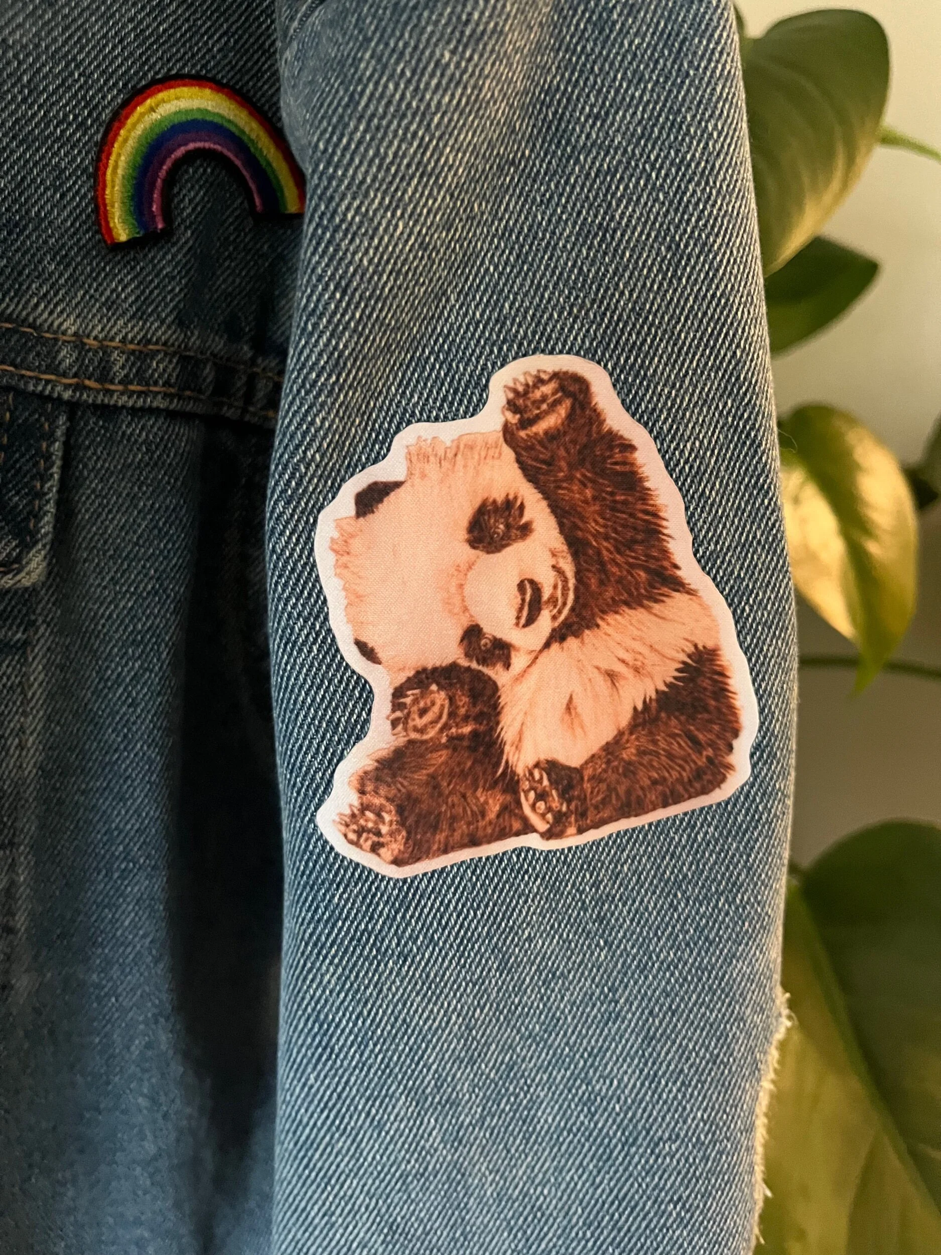 D5A6CB5A-002A-436D-A2AB-4FB5A25AF51E