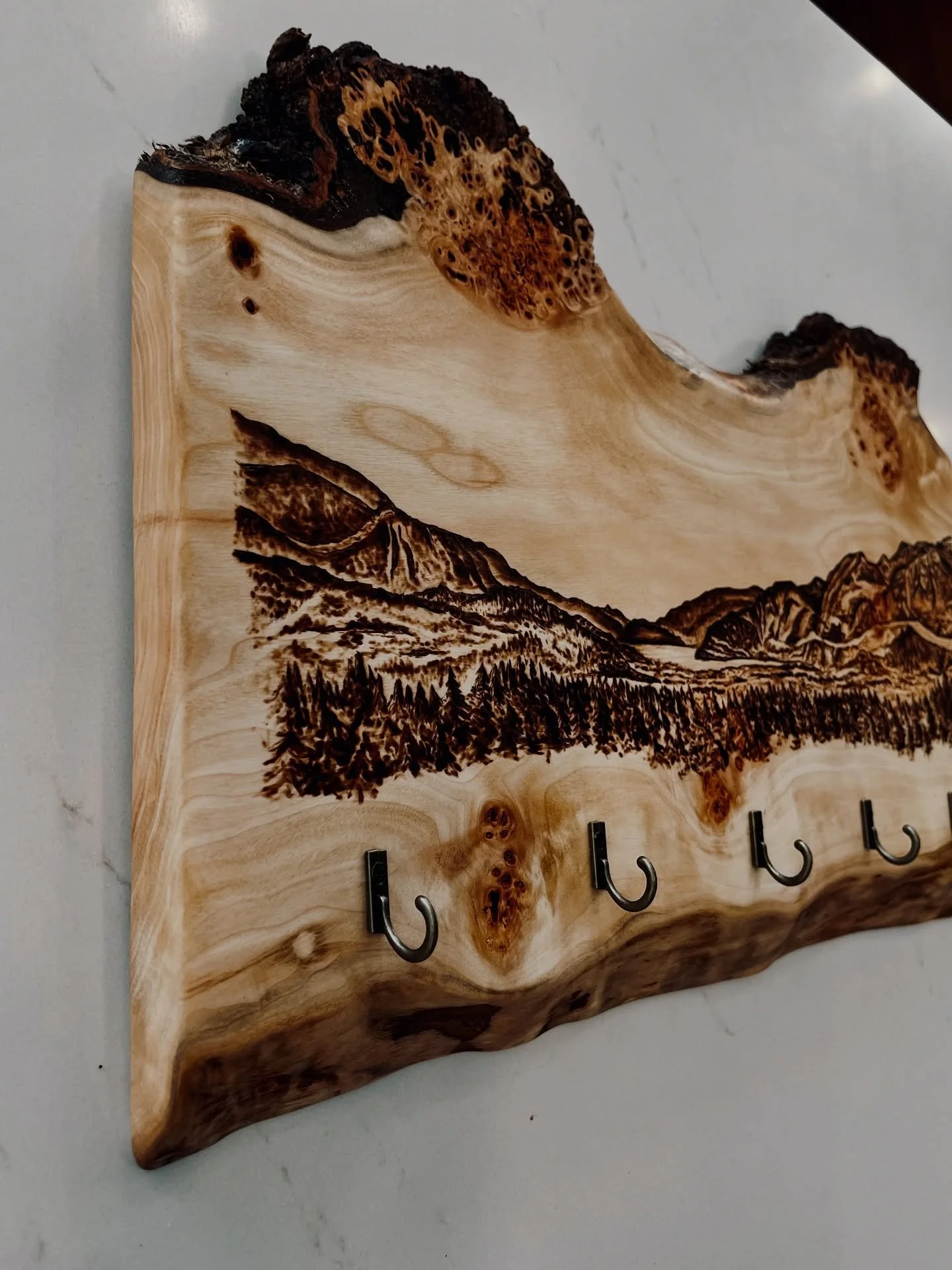 Squamish Highlands &bull; 
Key hanger, leash hanger, whatever you feel like hanger&hellip; I need a few here but I can&rsquo;t seem to stop and make something for myself lols. 

But I truly love this piece. Thanks for picking such a pretty silver pop