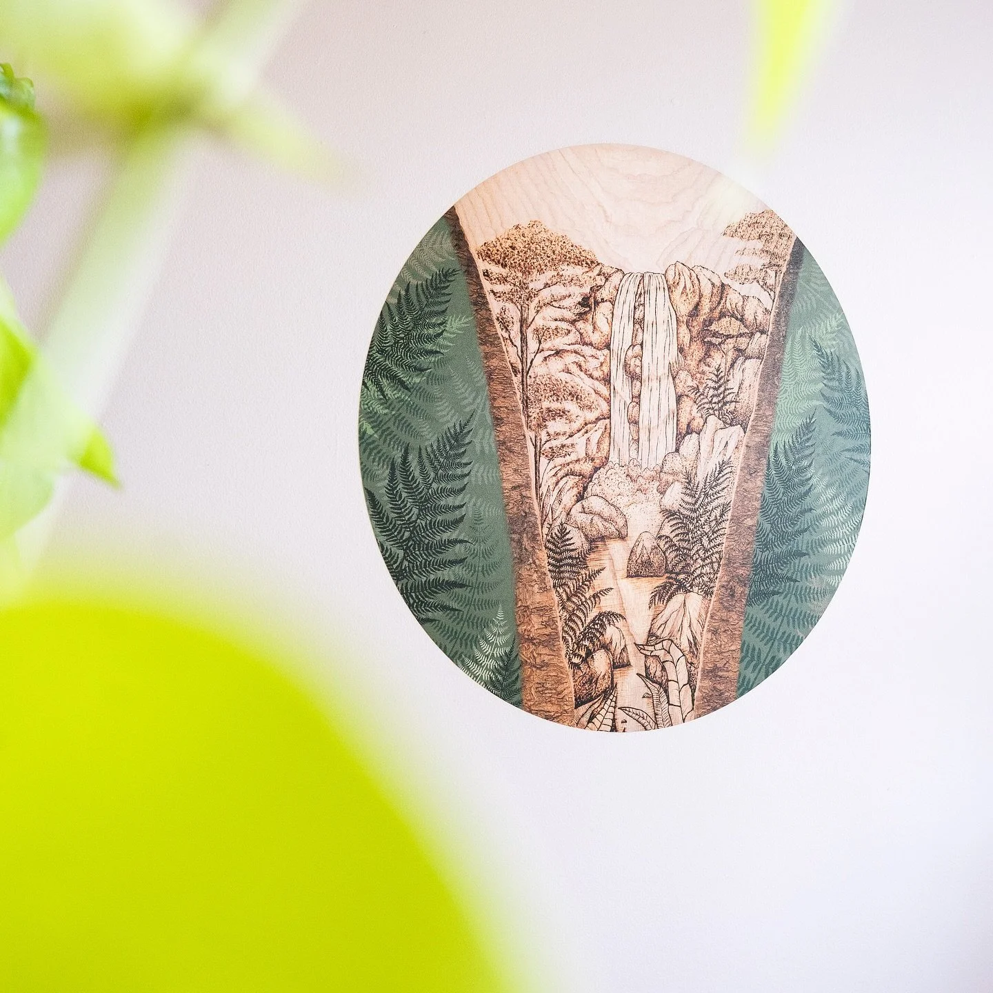 Beyond the ferns - A window framed by ferns that brings a glimpse of nature to your home. 🌱 

Because some of us don&rsquo;t live in the forest full time 😕 

#BisaLisa #decal #walldecal #ferns #fernart #waterfall #dontgochasingwaterfalls