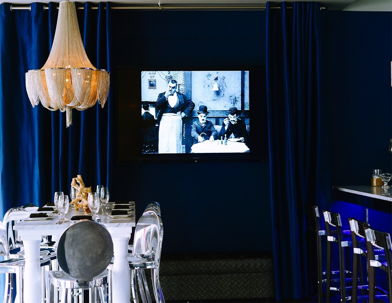 Chive Seabar & Lounge (Copy)