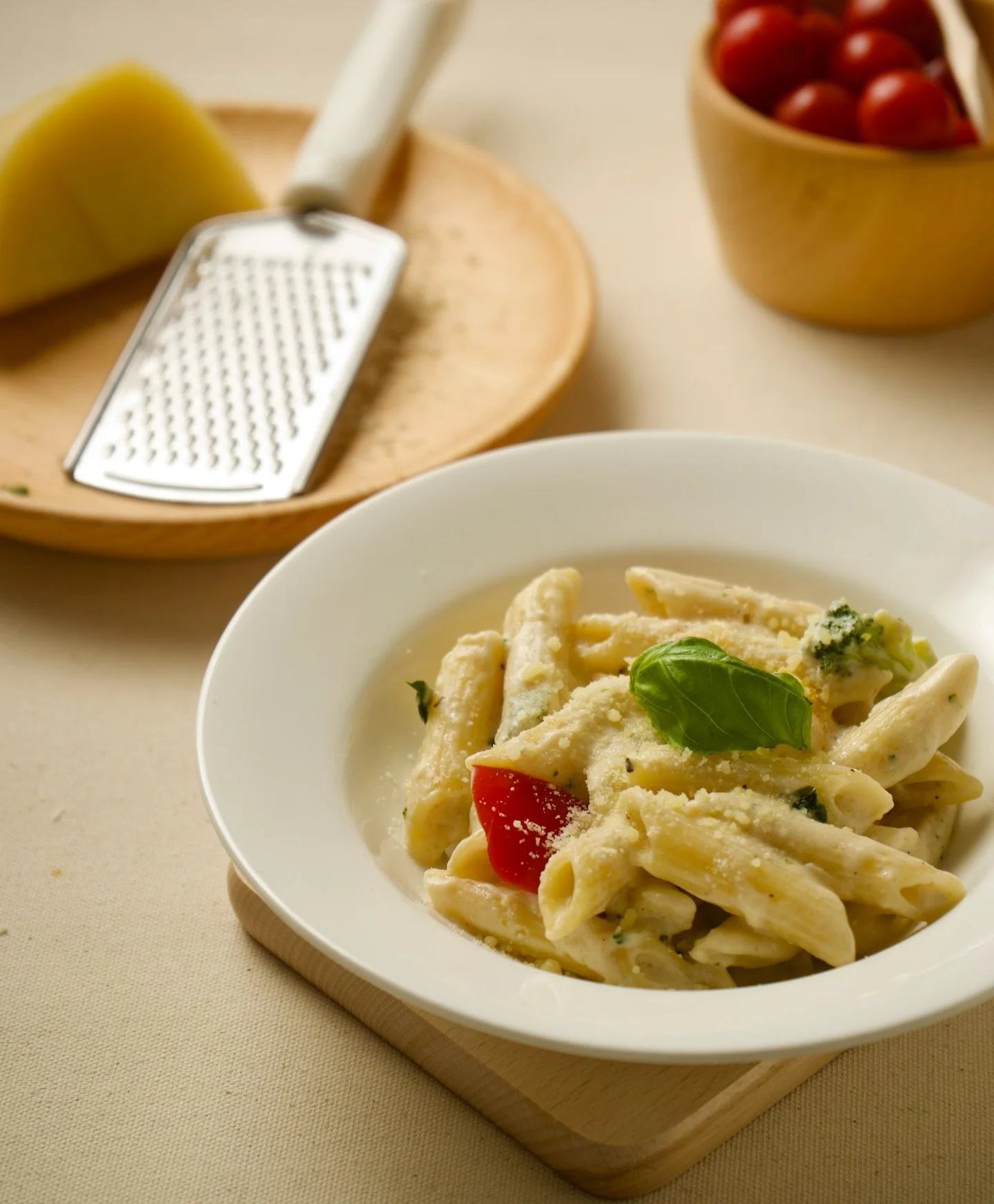 Dine In :: Home Delivery

Zero cream in our white sauce pasta , you&rsquo;ll love it ! 

Kolkata New Alipore - 9163598564
Kolkata Wood street - 9748778564
Kolkata Salt Lake - 9007757471

Baking every day at ,
Calcutta swimming club
Hindustan Club

Kn