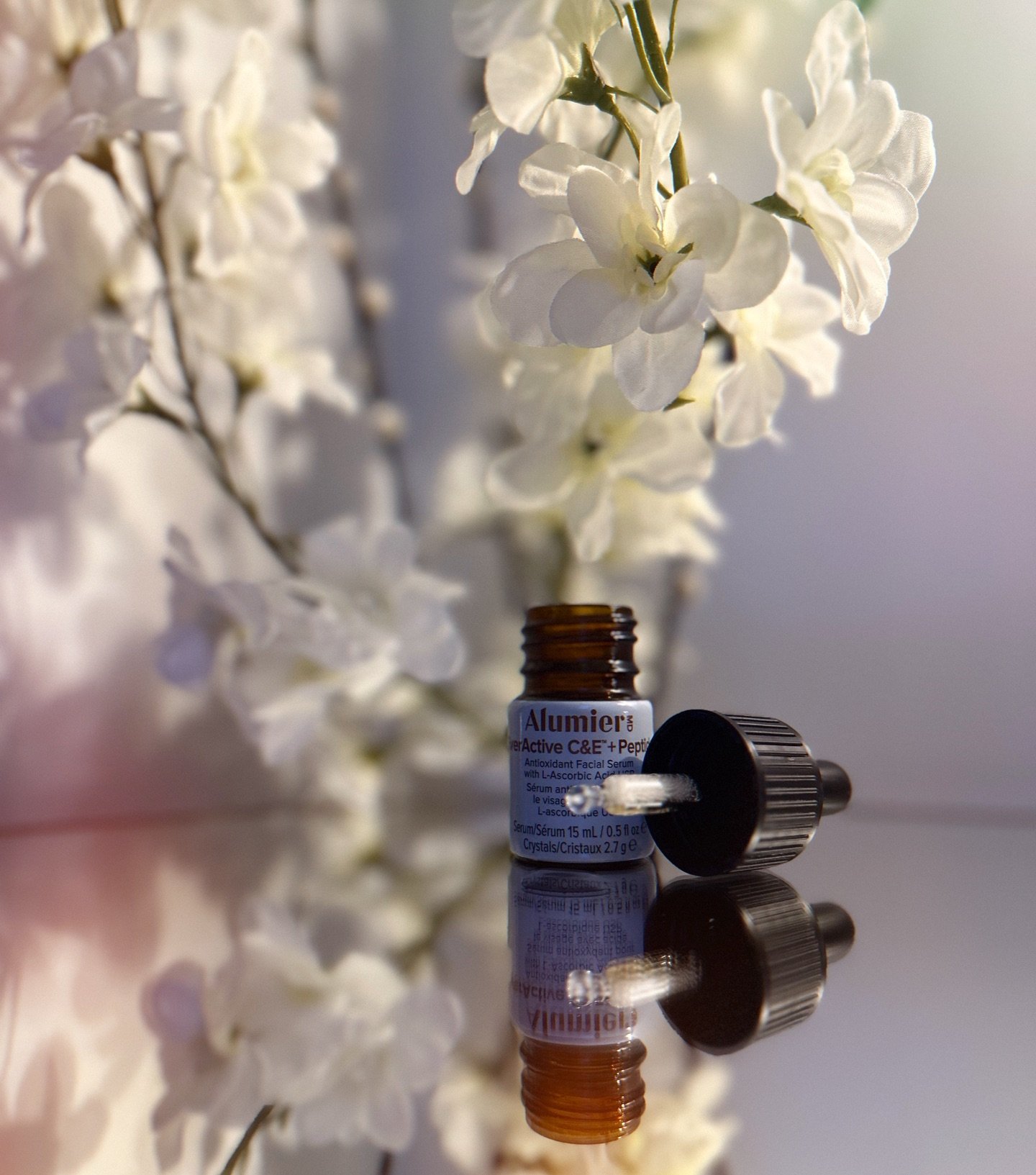 ✨ Product spotlight: Everactive C&amp;E + Peptide ✨ The key to a beautiful complexion is in this little bottle of liquid gold ✨

✨ Award winning, high strength serum 
🌷 Reduces the appearance of fine lines
✨ Brightens dull complexions 
🌷 Dye, parab