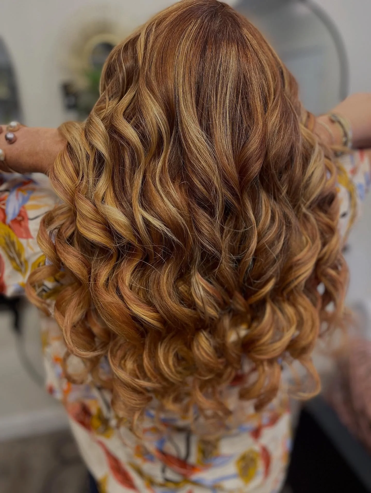 No filter here, just a perfect color match using @jrose_beauty hair extensions on the beautiful @hairbyingridatcocolousalon! #jrosebeauty #hairextensionspecialist #hairextensionsalon