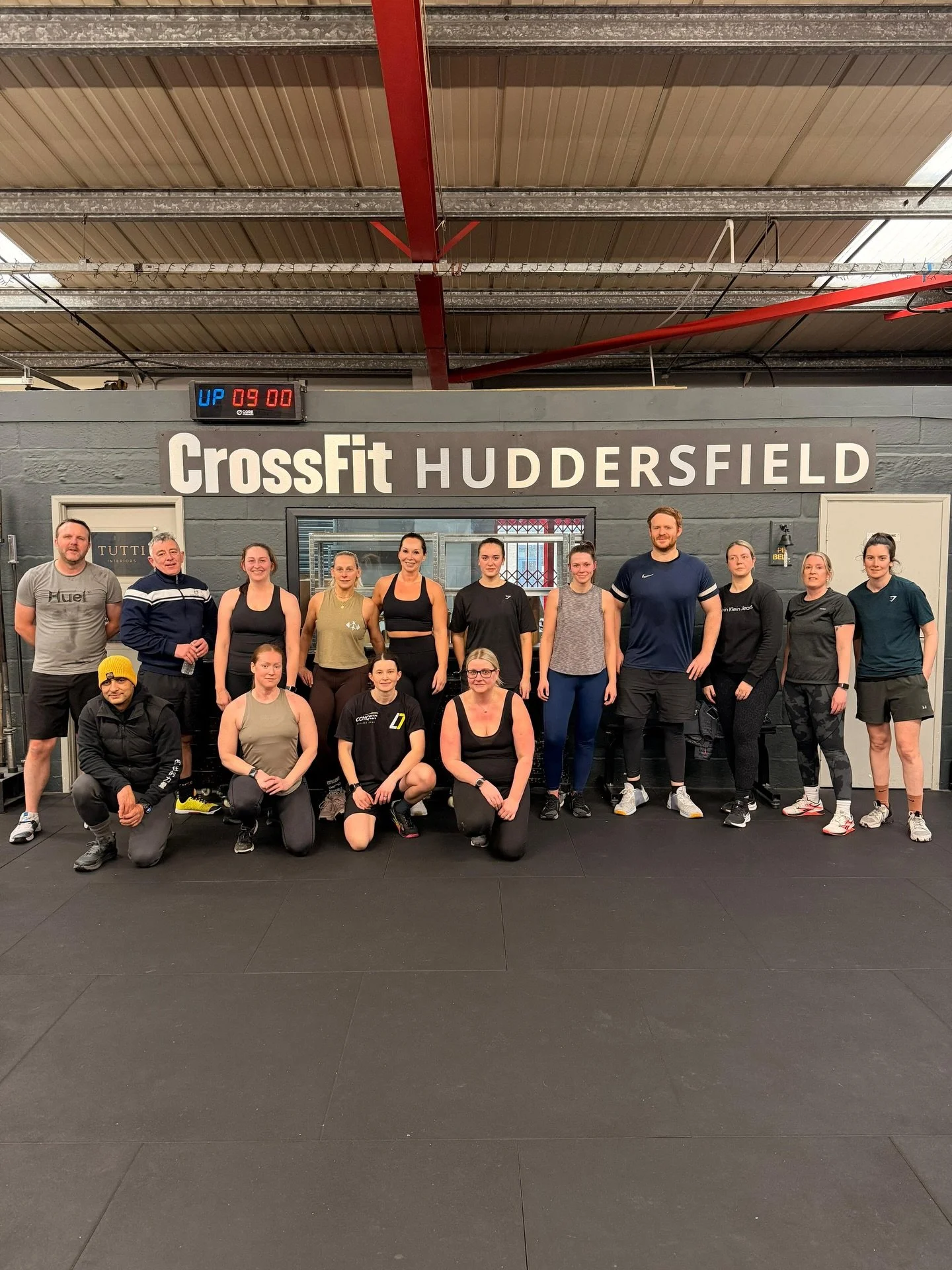 This is what it&rsquo;s all about 👊
A room full of everyday people showing up, putting the work in, and supporting each other every step of the way.

No egos.
No judgement.
Just good coaching, hard work, laughs, and a community that&rsquo;s got your