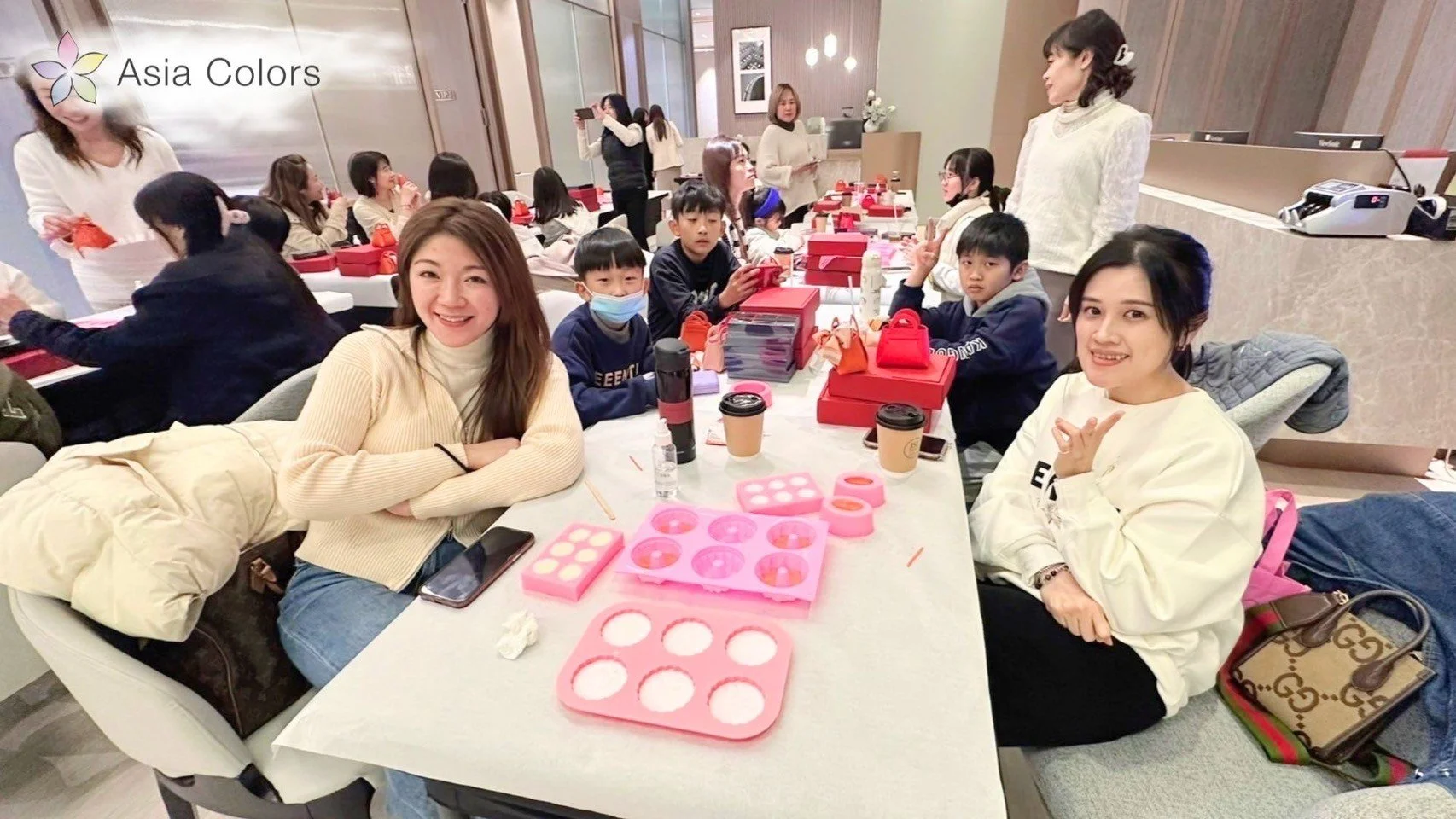 LINE_ALBUM_20250111 馬卡龍蠶絲蛋白皂NFC_250223_21.jpg
