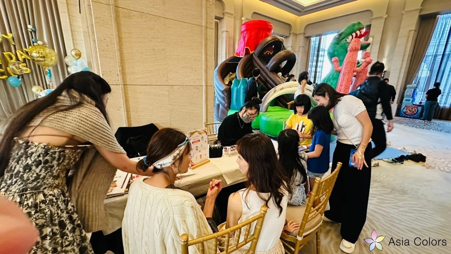 LINE_ALBUM_marcus生日派對_250223_15.jpg
