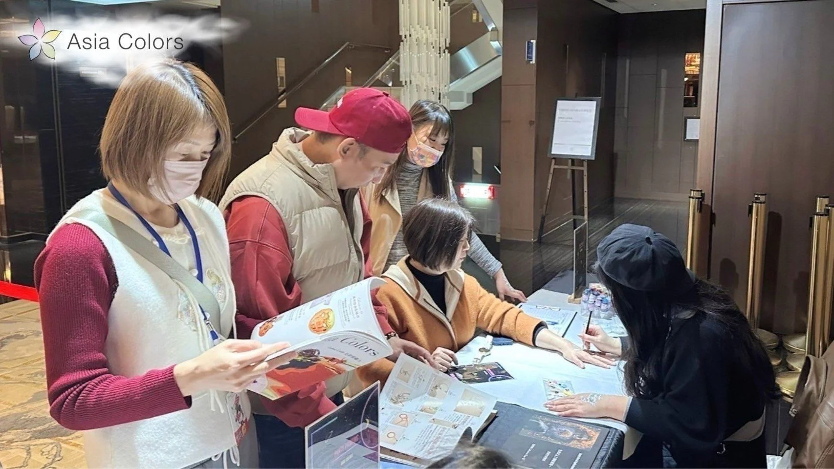 LINE_ALBUM_20250110振耀科技集團尾牙狂歡夜_250318_7.jpg