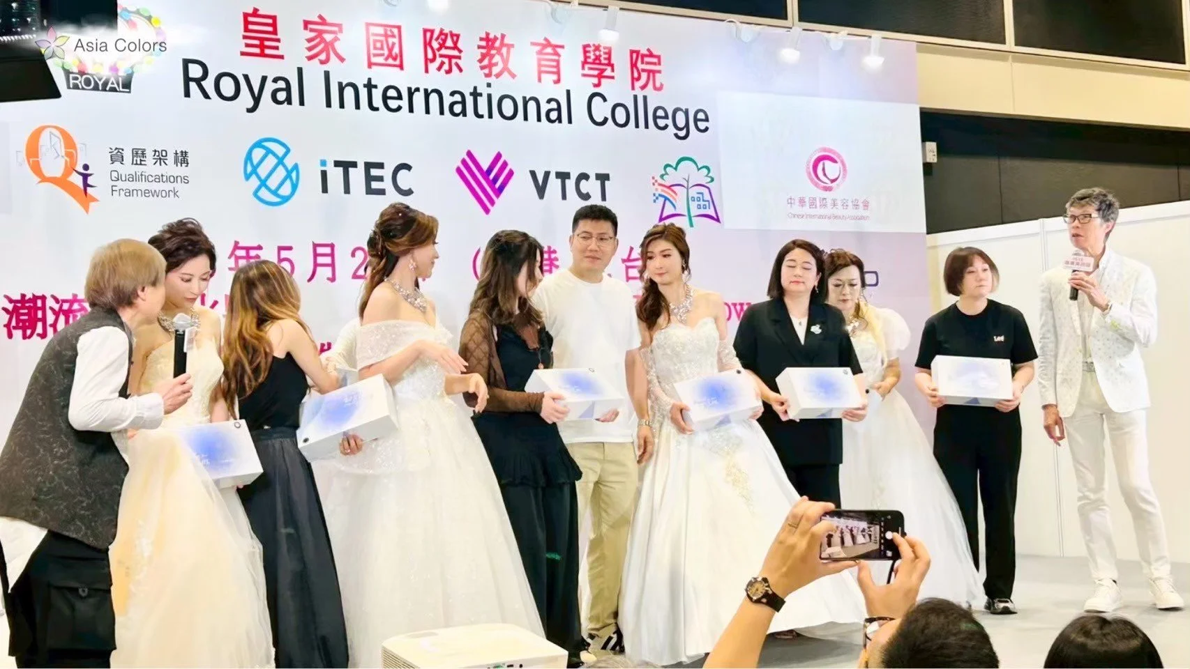 LINE_ALBUM_20250520-21皇家國際教育學院 香港_260125_12.jpg