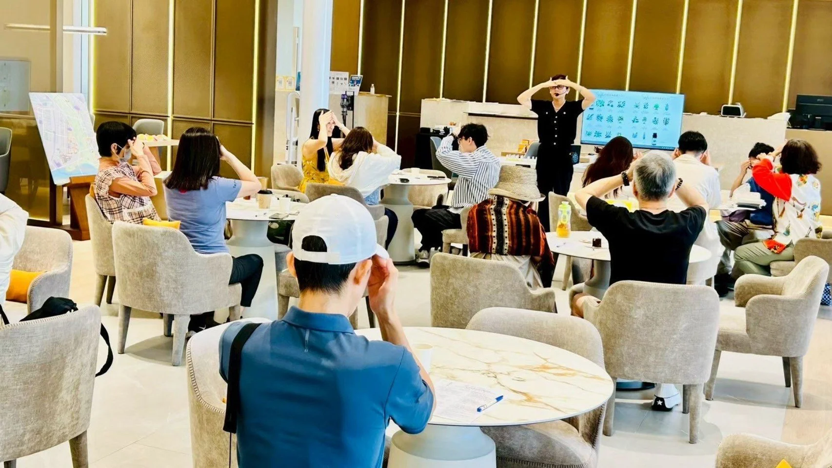 LINE_ALBUM_250621三重精油脈輪_260819_9.jpg