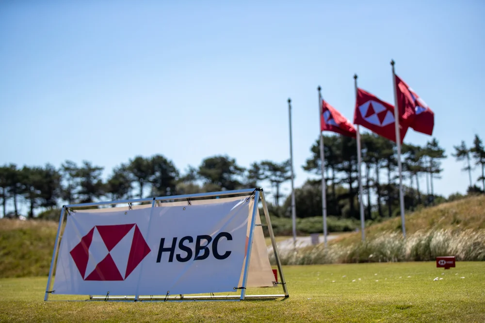 HSBC_1-114.jpg