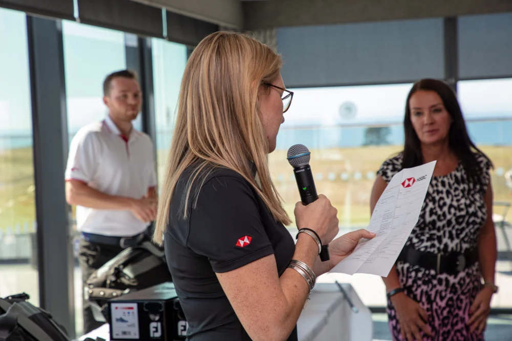 HSBC_1-180.jpg