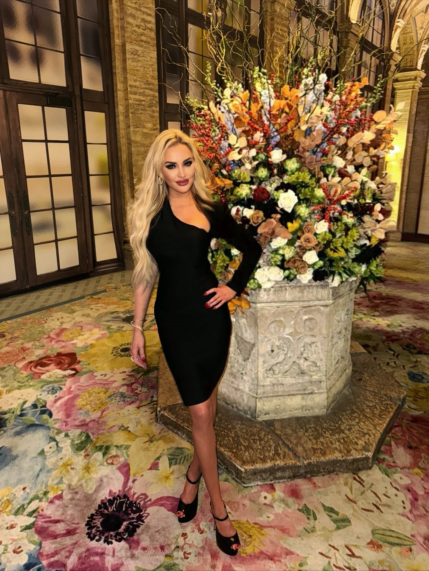 Full-circle moments like last night have a way of reminding you how far you&rsquo;ve come. The real glow-up isn&rsquo;t about how you look; it&rsquo;s in what you&rsquo;ve released, what you&rsquo;ve reclaimed, and the woman you fought to become. Whe