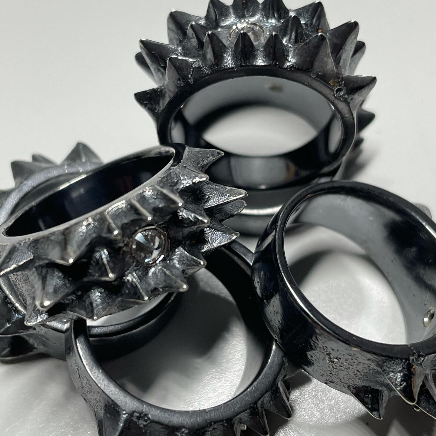 Liberty Spikes - New ring series. Oxidized sterling silver and reverse set clear sapphire. #jewelry #jewellery #sisterhoodofmetalsmiths #handmadejewelry #metalsmith #metalsmithing #metalsmithsociety #spikes #punkrock #blackmetal #notyourgrandmasjewel