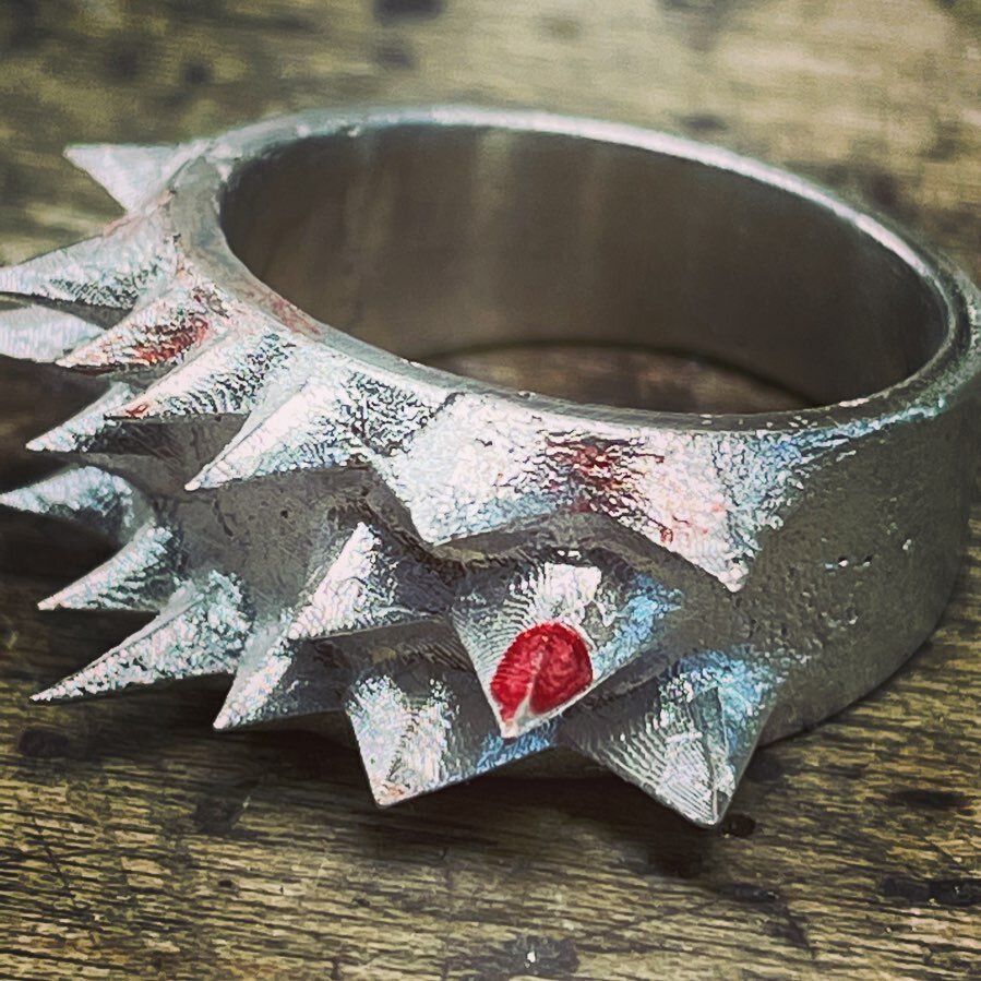 New ring series.. i should probably lower the injury potential on the spikes ever so slightly. #handmadejewelry #goth #ring #libertyspikes #punkrock #metalsmith #blackmetal #etsymetal #etsymetalteam