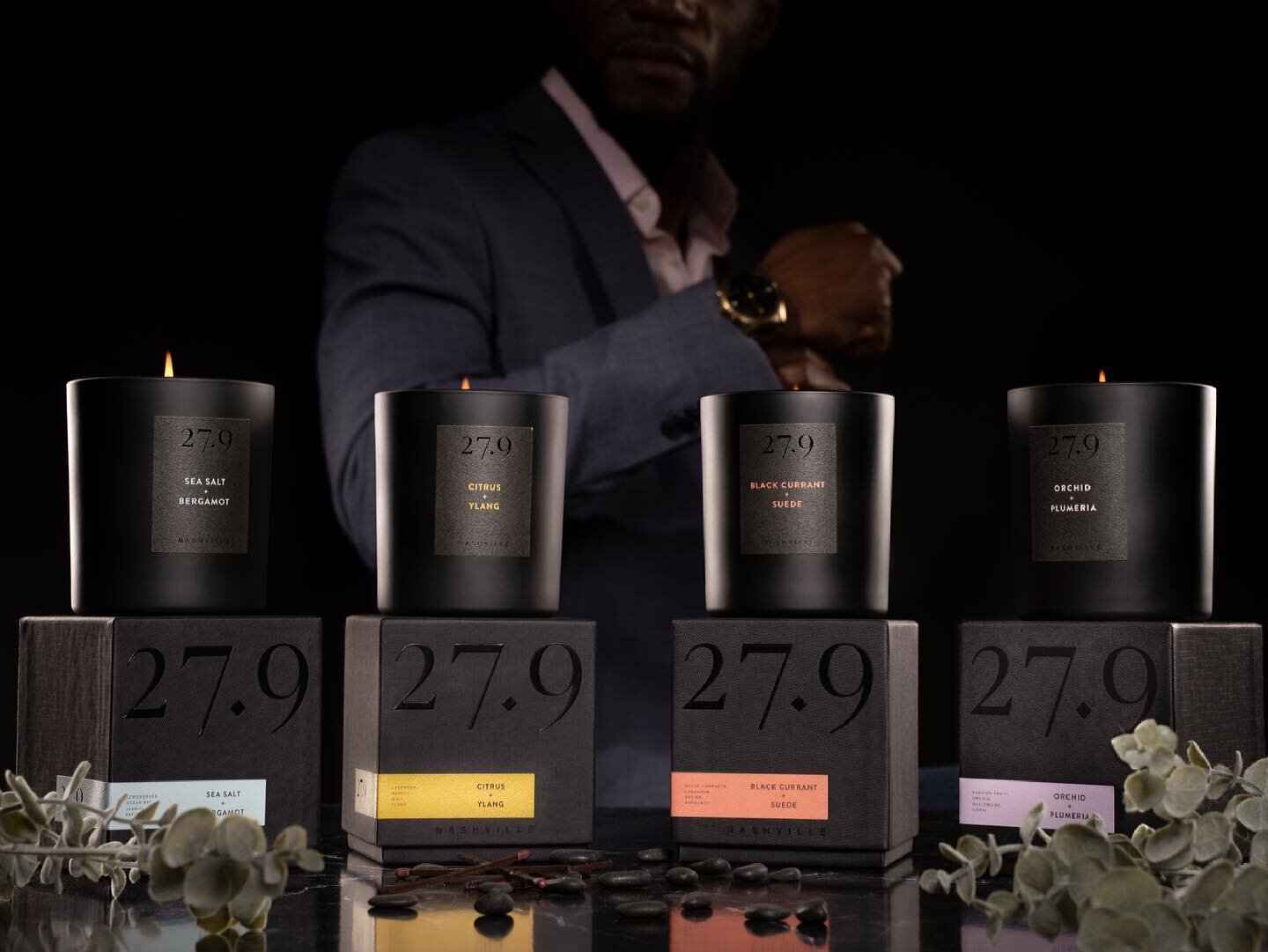 At 27.9 we are driven to create and stay inspired. That naturally comes with aesthetic changes. Here is a new look and feel along with some updated fragrances(More to come on that soon!). Matte jars.. Matte labels.. Sans-Serif fonts. 🔥 www.279fragra