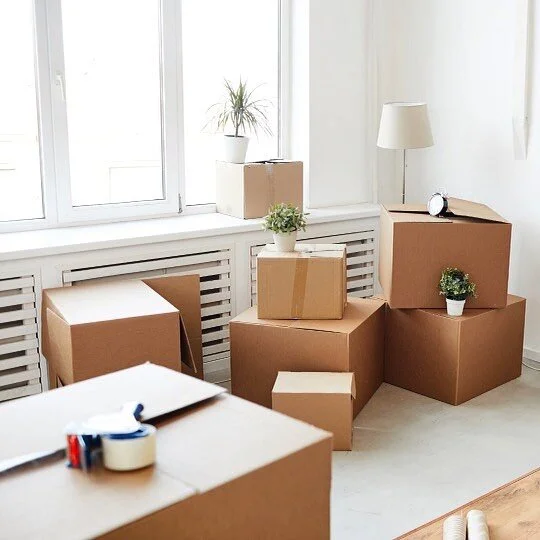 Are you MOVING? Above and Beyond can help! No job is too big or too small. #greenwich #womensbusiness #femalefounderscollective #assistedliving #movetosuburbs