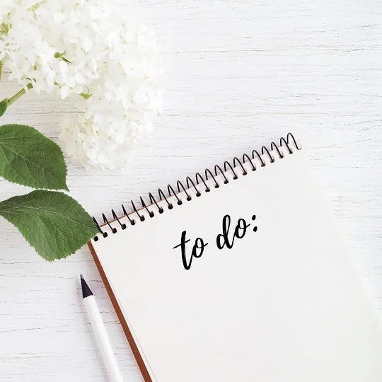Above and Beyond is ready to tackle your To Do list!
We will keep you organized throughout your move and all the stages before and after.
We do the work so you don’t have to!
#greenwichct #movetosuburbs #assistedliving #womeninbusiness #movet