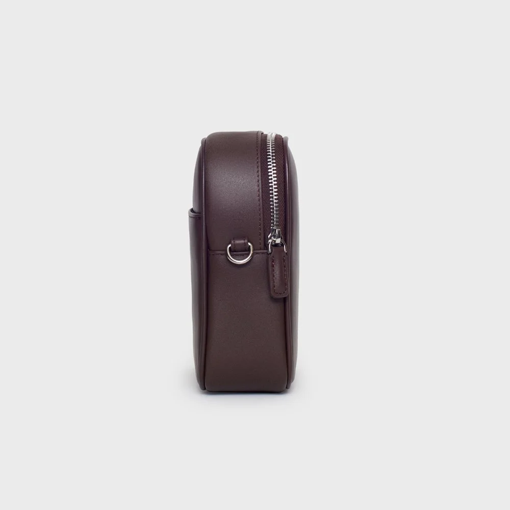 Article_Goods_Collab02_Side_Grey.jpg