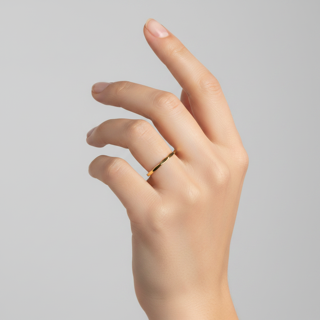 14KGOLDFILLEDHAMMEREDBANDRING_3_4_GREY.png