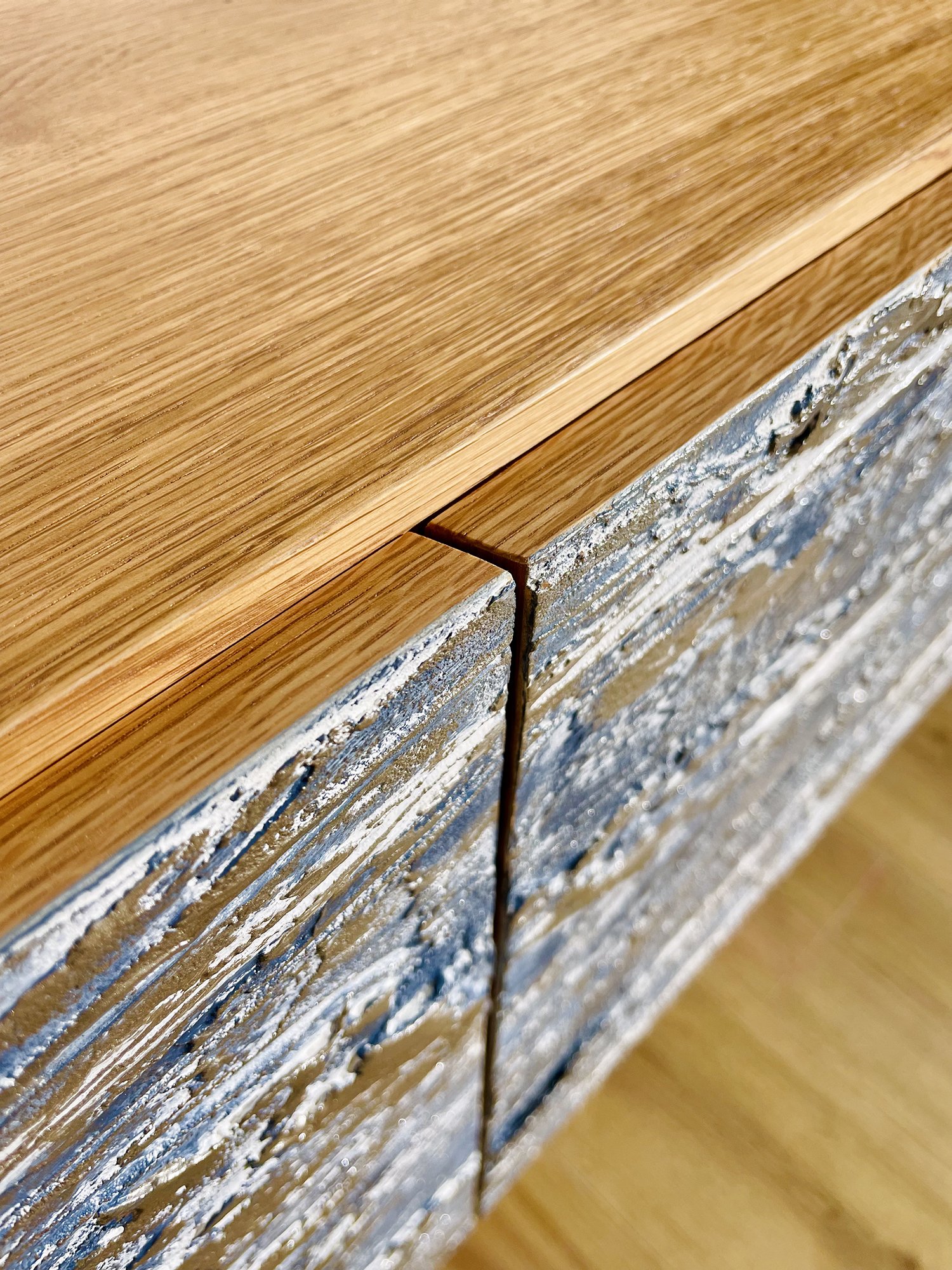 river_sideboard_mitred_edge.jpg