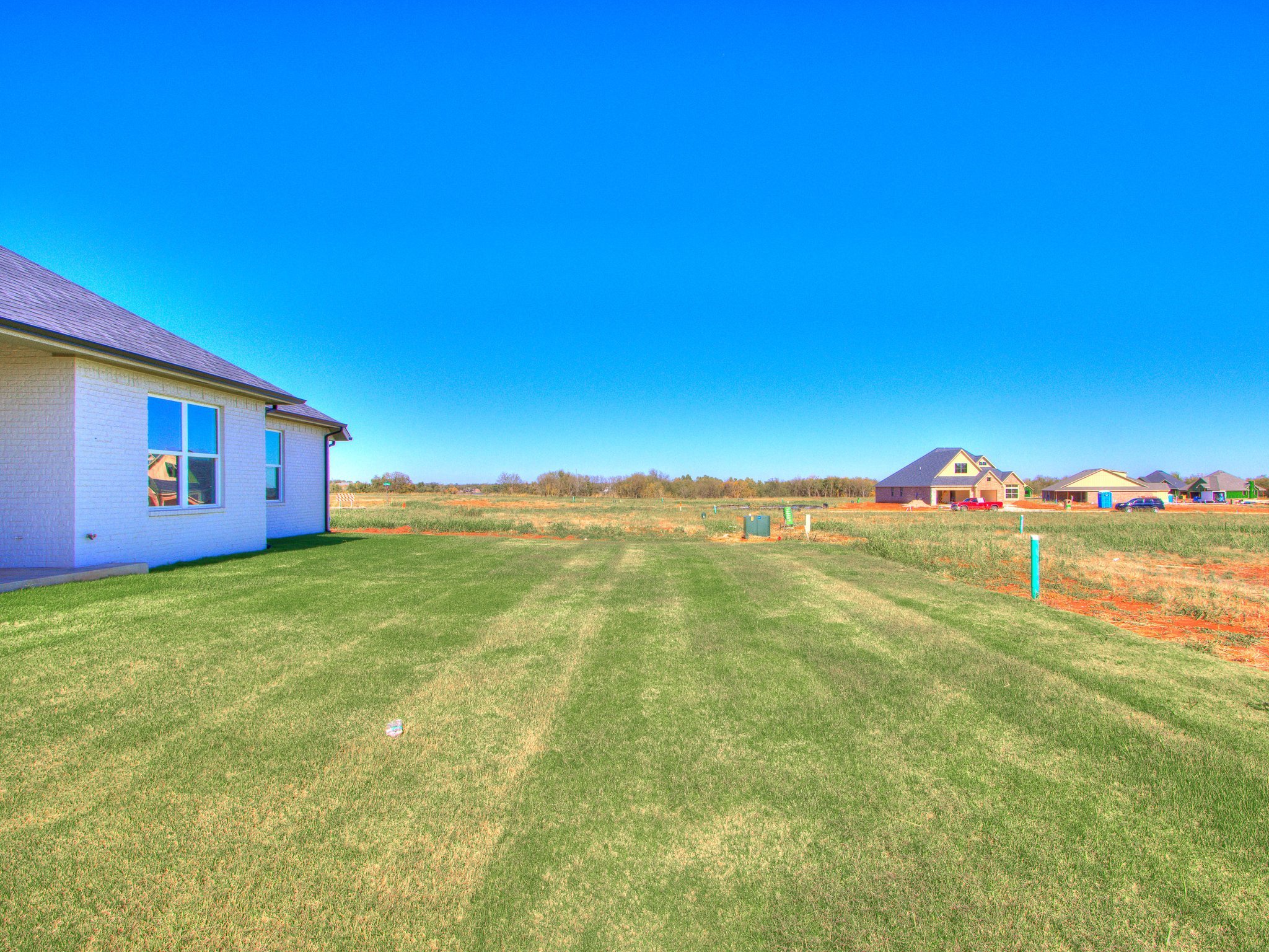 7-web-or-mls-14304 Village Trl-MLS-8.jpg