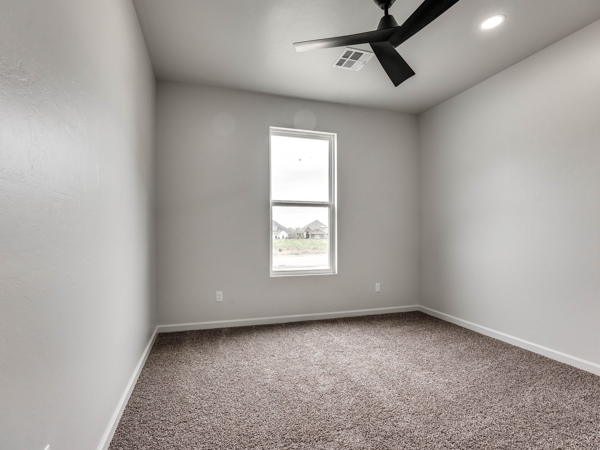 29-web-or-mls-14301 Village-30.jpg