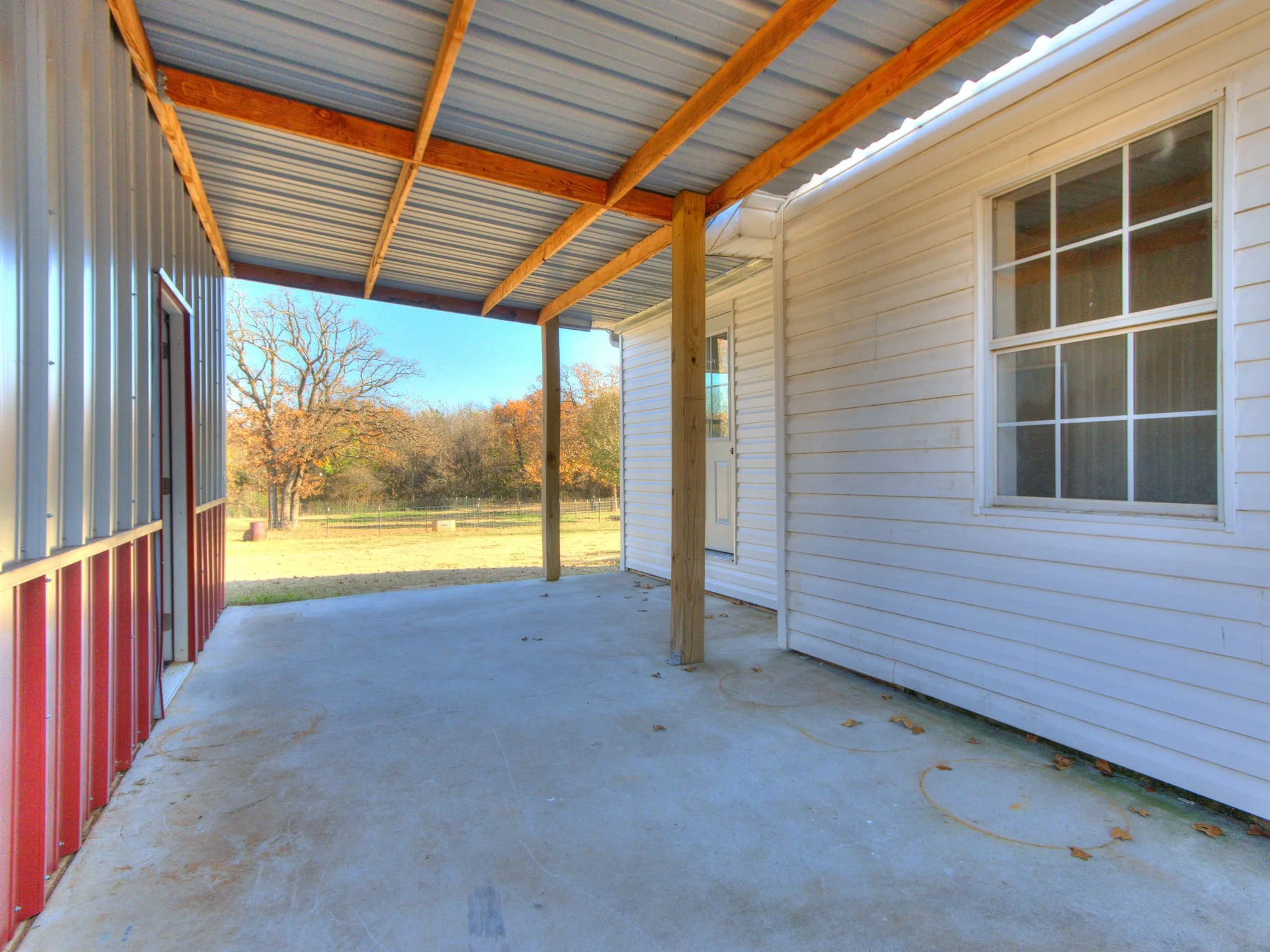 9-web-or-mls-9224 Barnes Dr-9.jpg