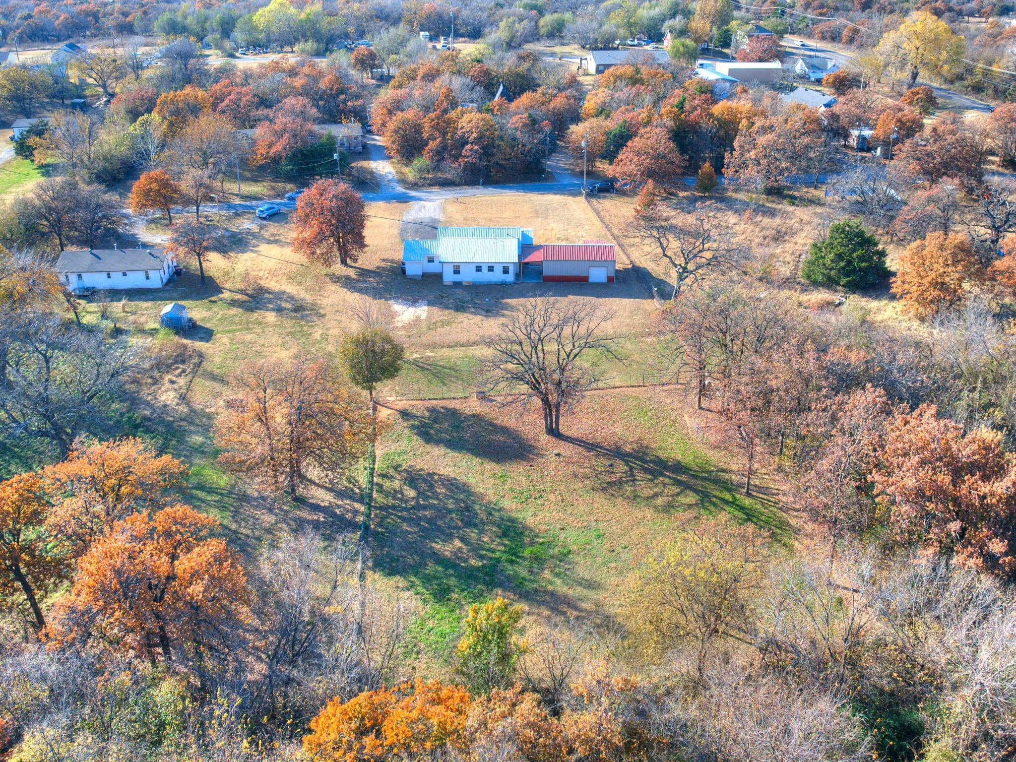 22-web-or-mls-9224 Barnes Dr-22.jpg
