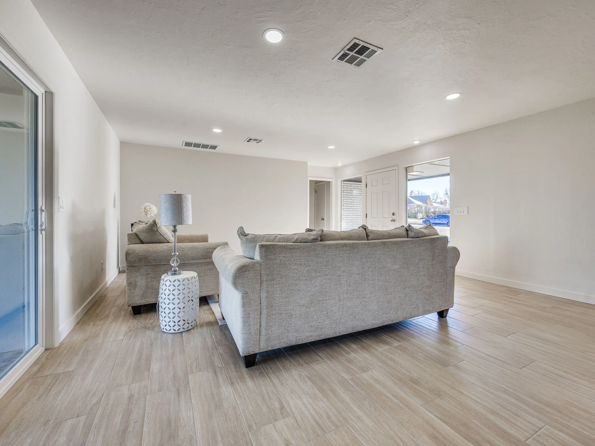 13-web-or-mls-4405 NW 59th St-14.jpg