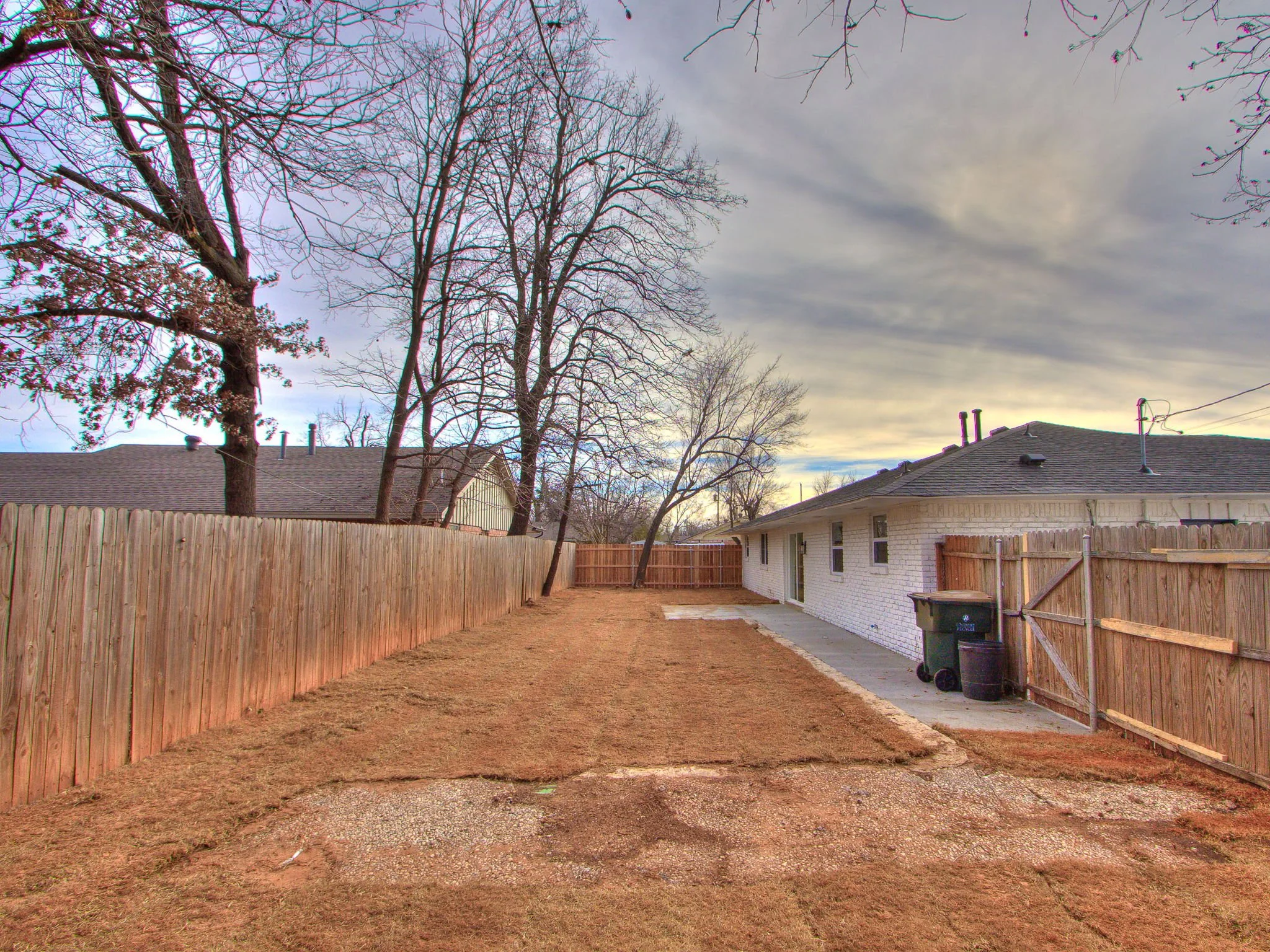 8-web-or-mls-10400 N May Ave-MLS-4.jpg