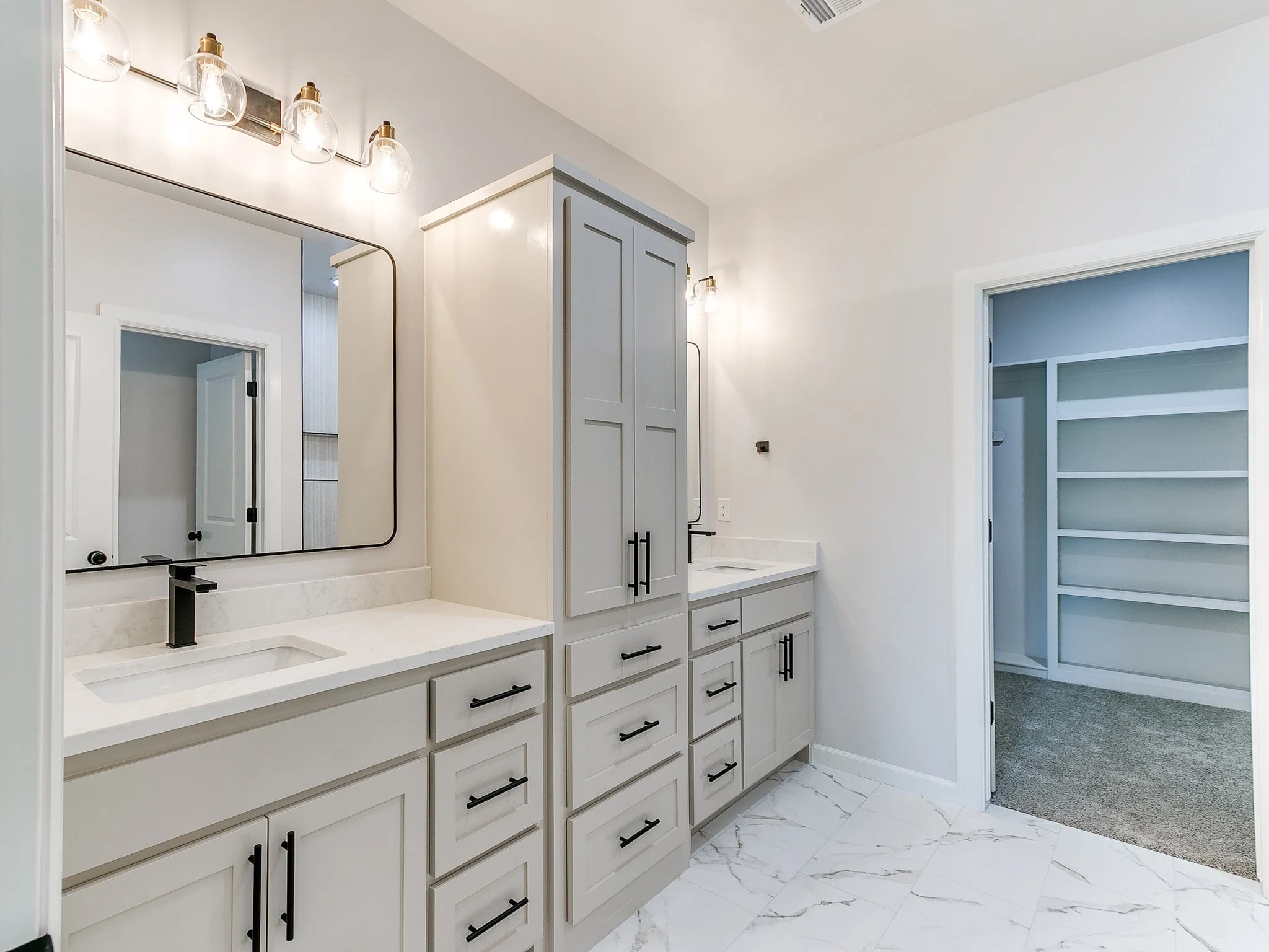 51-web-or-mls-7236 NW 152nd St-52.jpg
