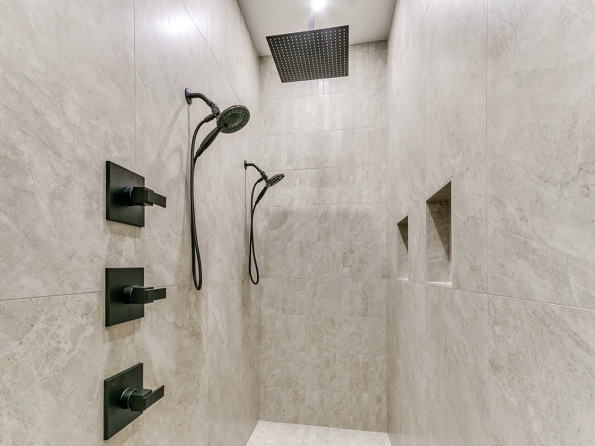 48-web-or-mls-2433 SW 127th St-49.jpg