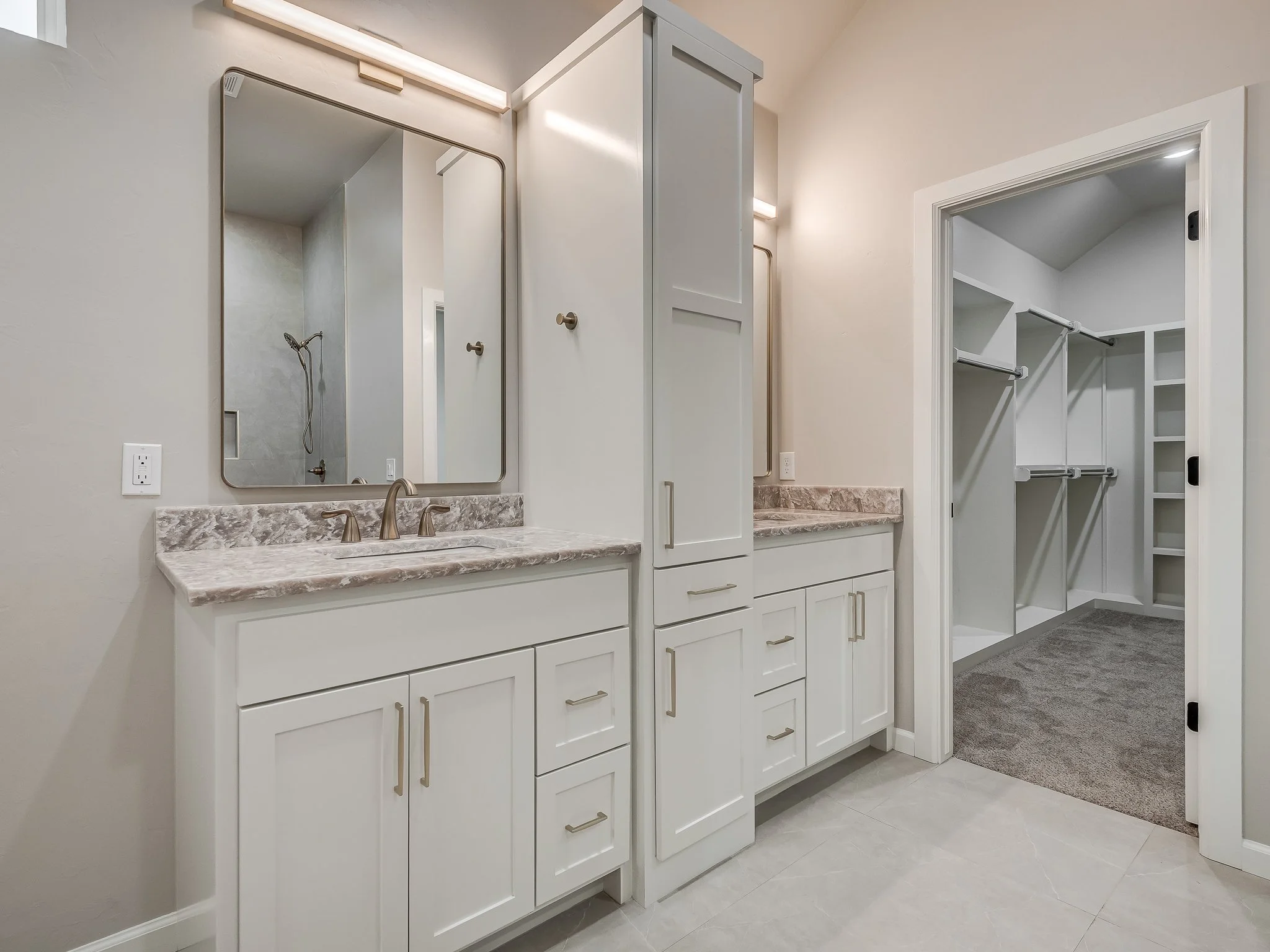 25187 Ethan St-41.jpg